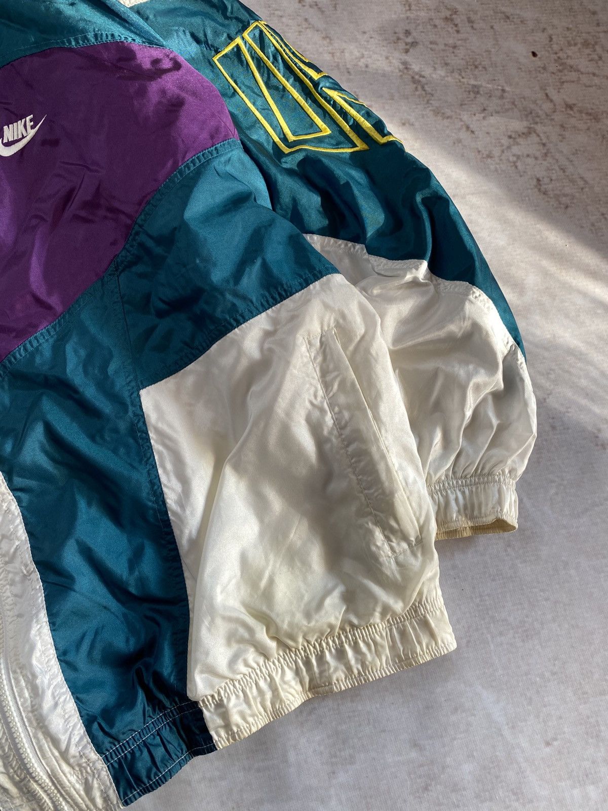 Nike × Vintage Vintage Nike Nylon Track Jacket Size US XL / EU 56 / 4 - 3 Thumbnail