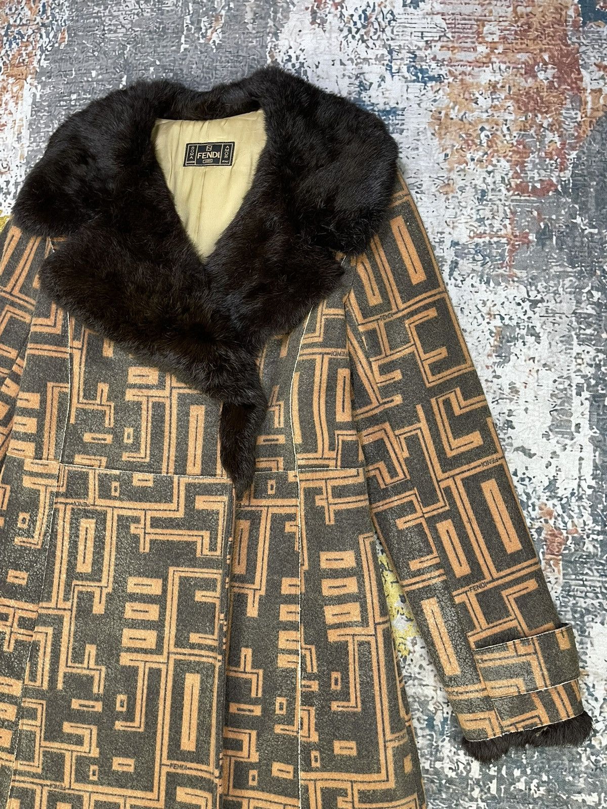 Fendi Vintage FENDI Roma Jeans Abstract Fur Trench Coats Size M / US 6-8 / IT 42-44 - 3 Thumbnail