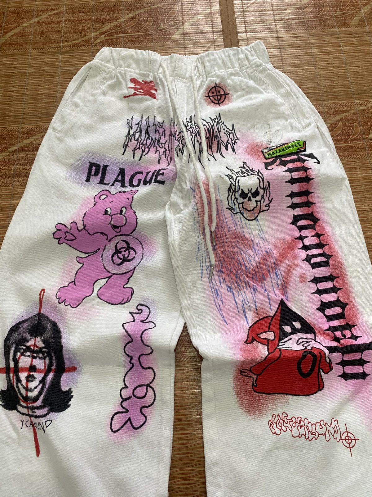 Hysteric Glamour × Issey Miyake × Japanese Brand Ktt x mazakimye sweatpants graffiti styled Size US 30 / EU 46 - 2 Thumbnail