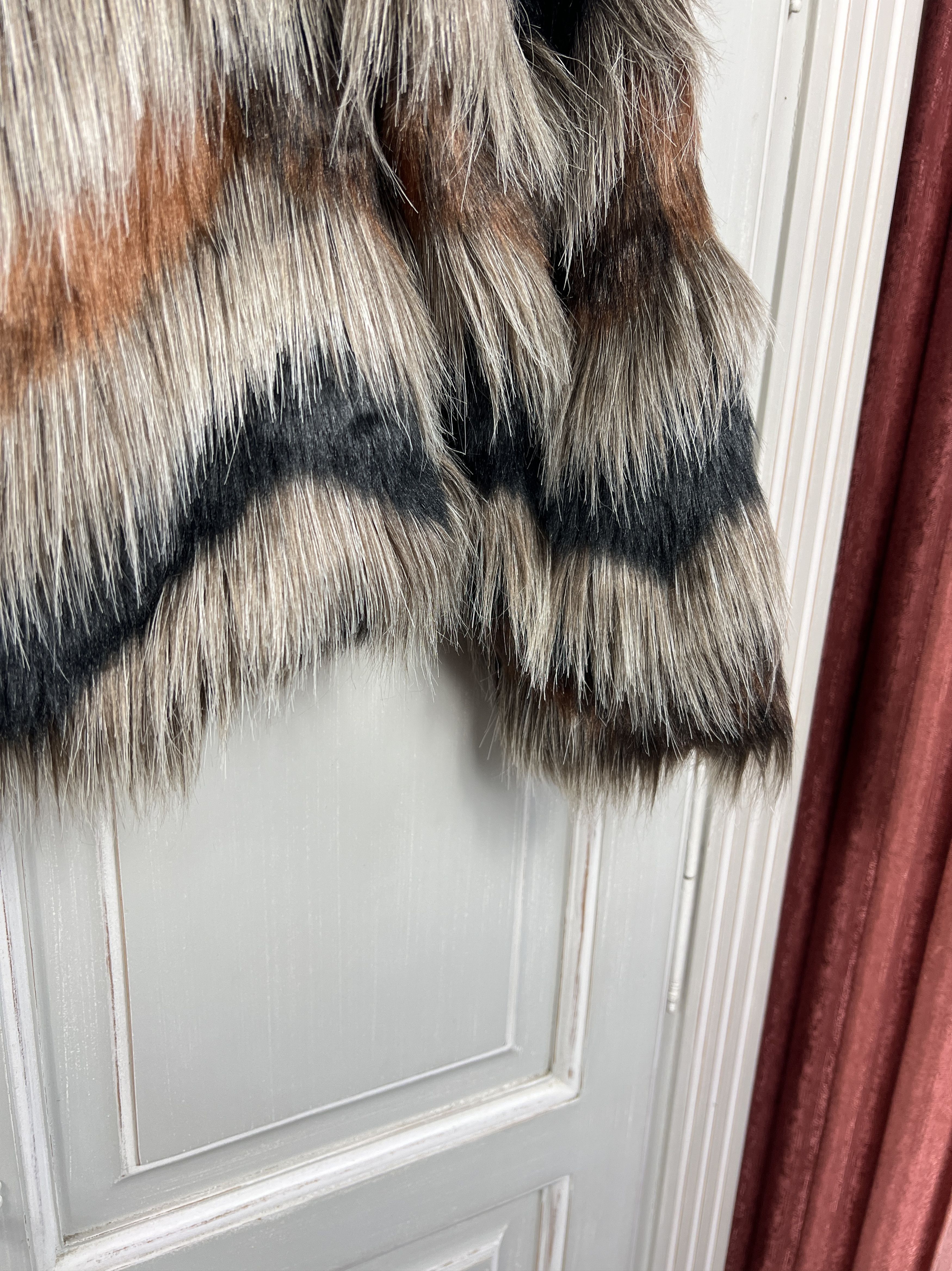 20471120 vintage cropped faux fur coat Size L / US 10 / IT 46 - 3 Thumbnail