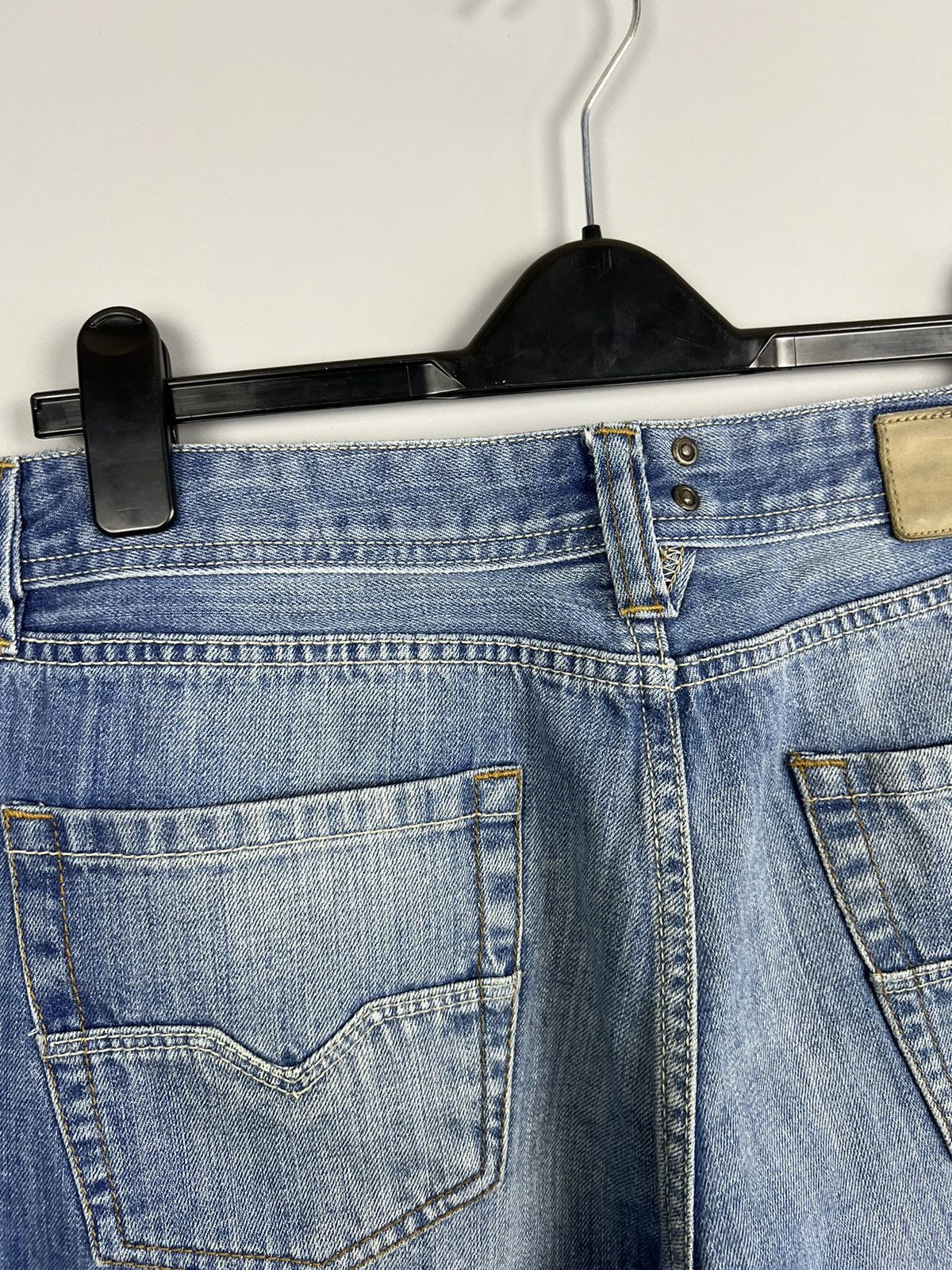 Diesel W32 Diesel Industry Denim Division Vintage Jeans Distressed Size US 32 / EU 48 - 3 Thumbnail