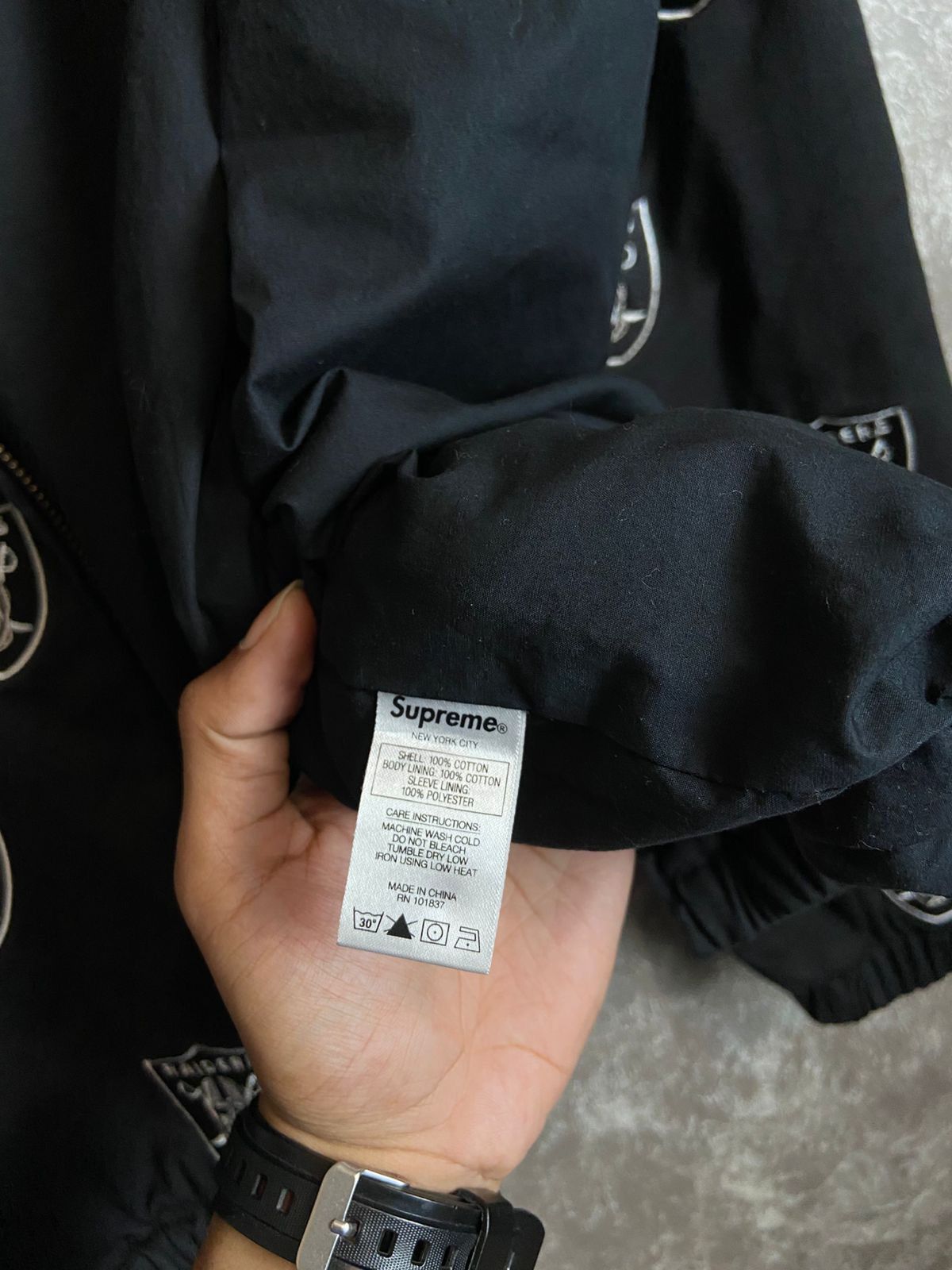 47 Brand × NFL × Supreme Supreme SS19 x NFL x Raiders x 47 Embroidered Jacket Size US M / EU 48-50 / 2 - 9 Thumbnail