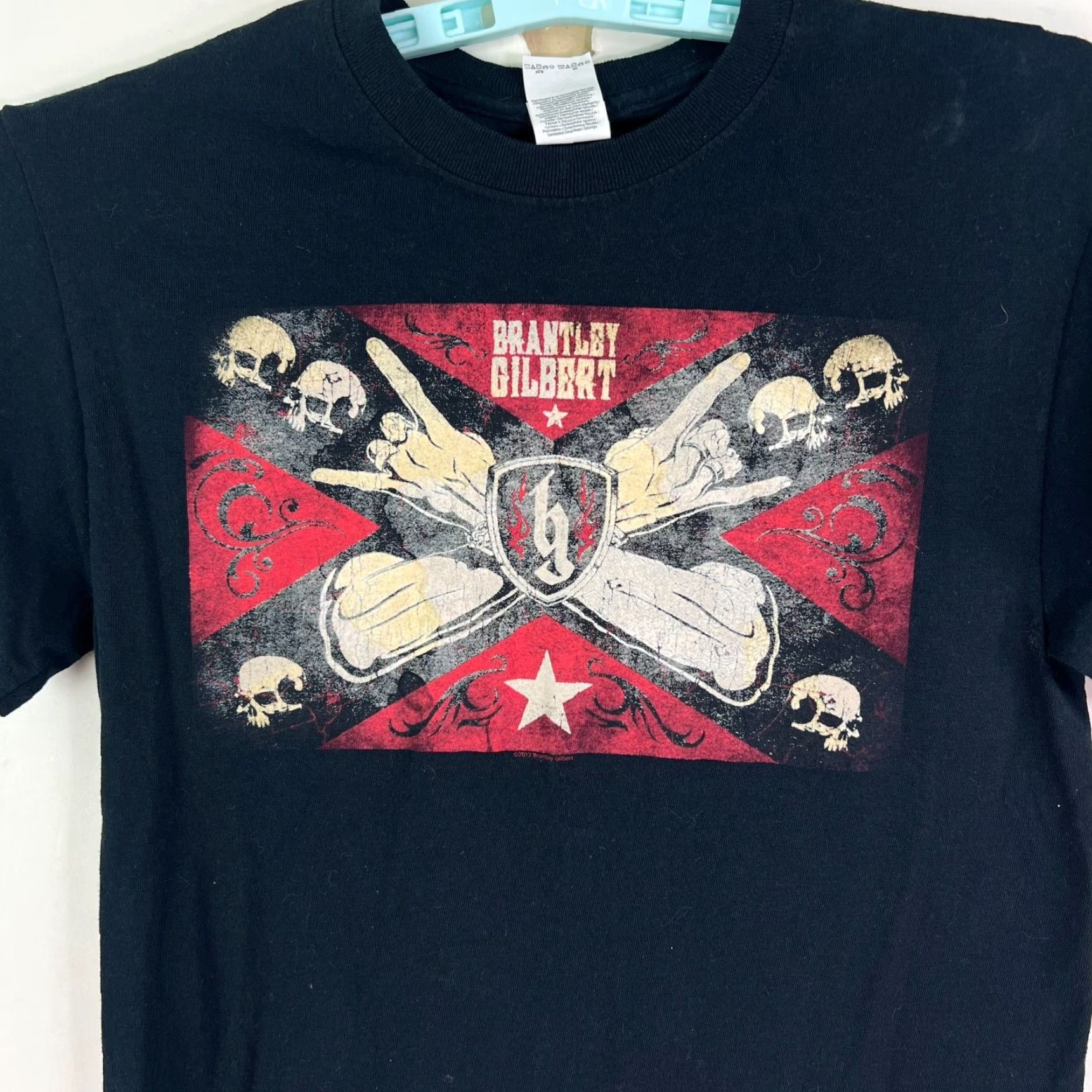 Gildan VINTAGE Brantley Gilbert 2017 The Devil Don't Sleep Mens Size S Black Shirt Size US S / EU 44-46 / 1 - 3 Thumbnail