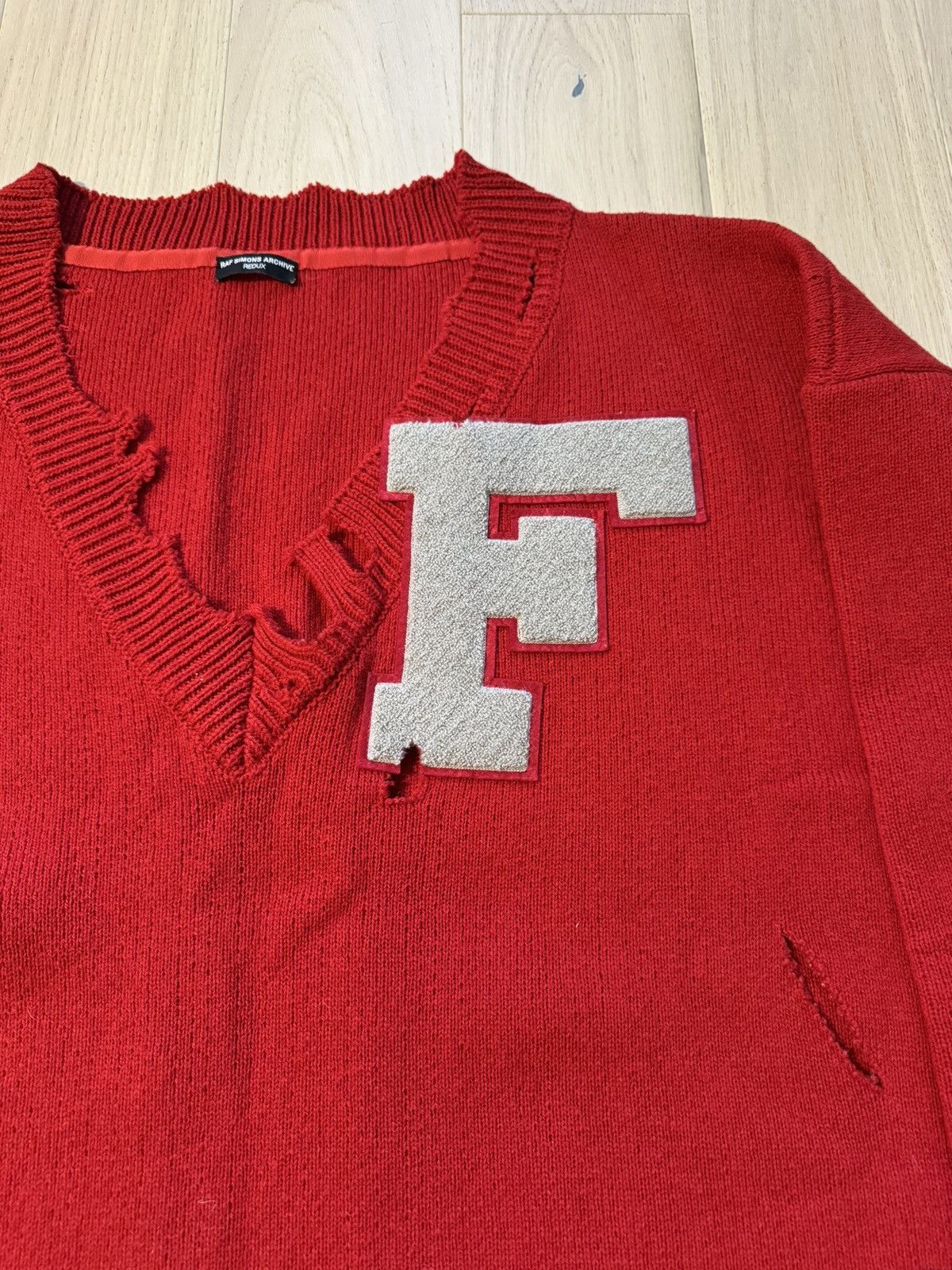 Raf Simons Raf Simons Redux Oversized Destroyed V-Neck Sweater Size US XXL / EU 58 / 5 - 4 Thumbnail