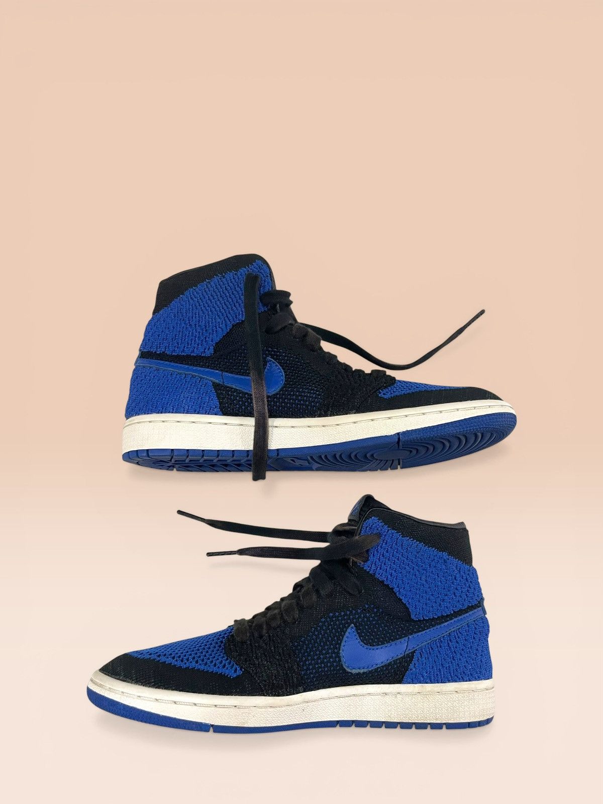 Jordan Brand Air Jordan 1 Retro High OG Flyknit GS "Royal" Size US 6 / EU 39 - 9 Thumbnail