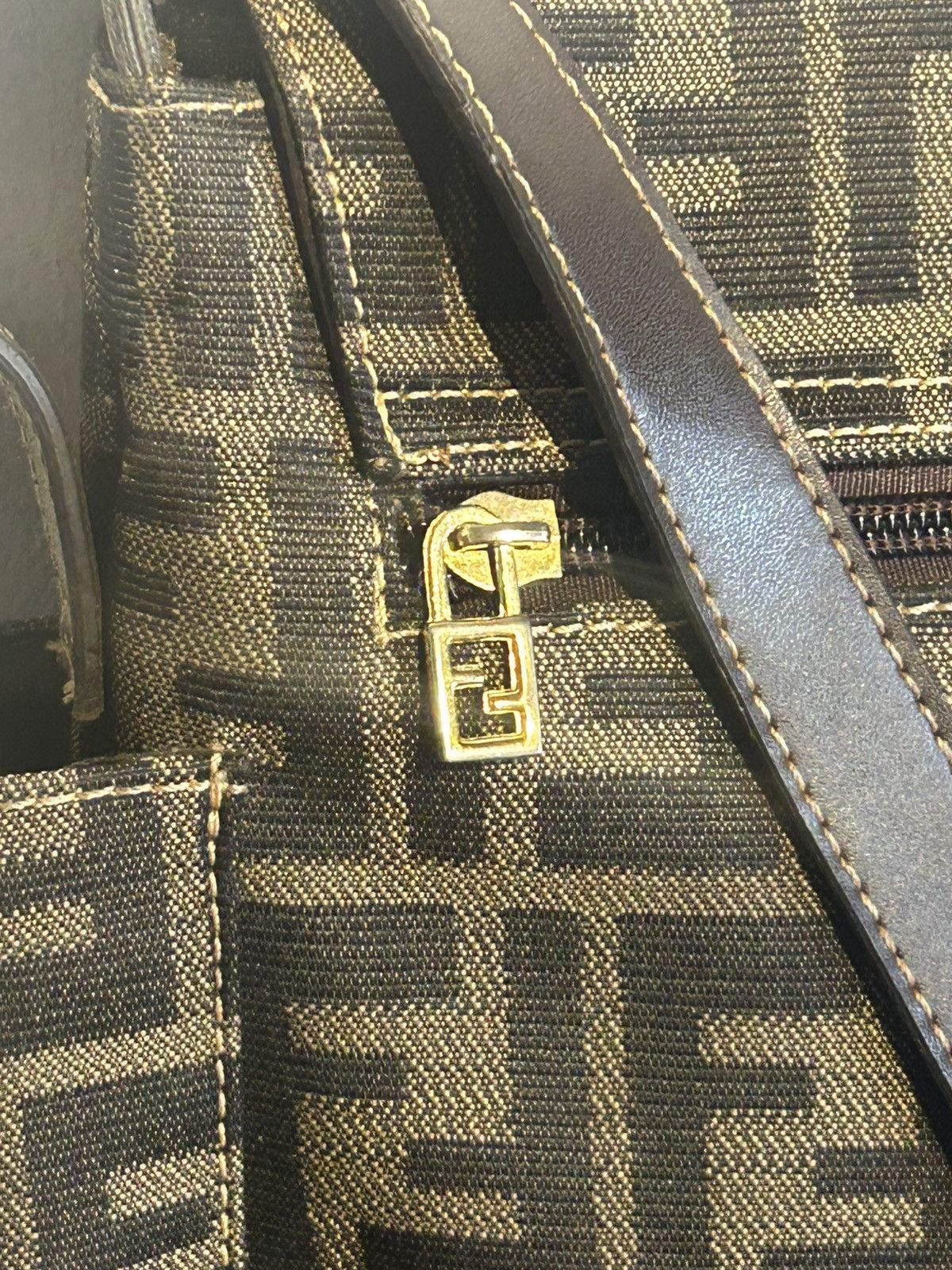 Fendi Fendi Monogram Sling Beg Size ONE SIZE - 7 Thumbnail