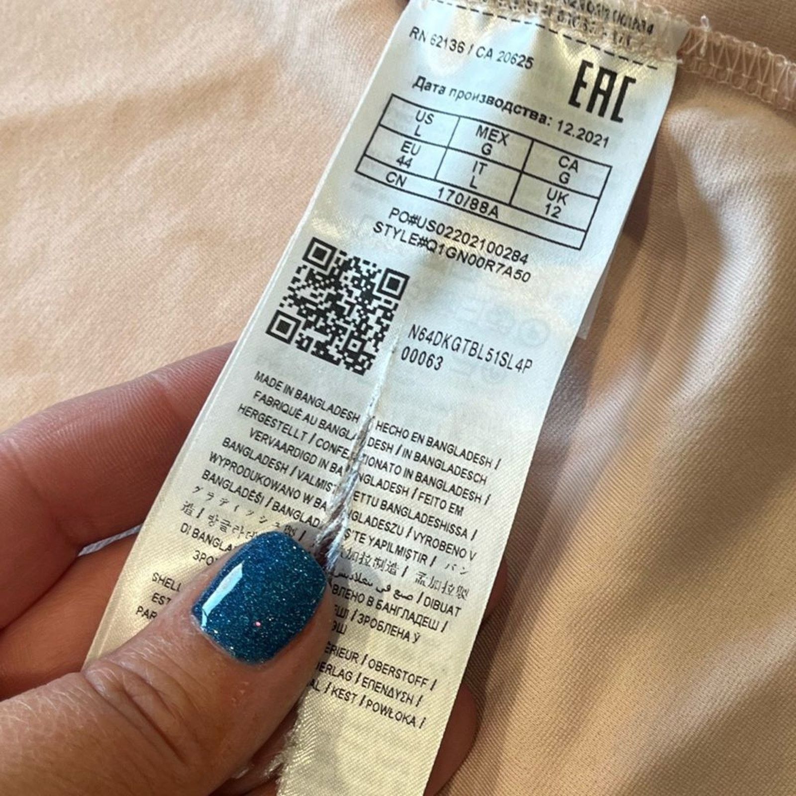 Guess NWOT Guess Womens Open Front Blazer Cropped Length Size L Size L / US 10 / IT 46 - 4 Thumbnail