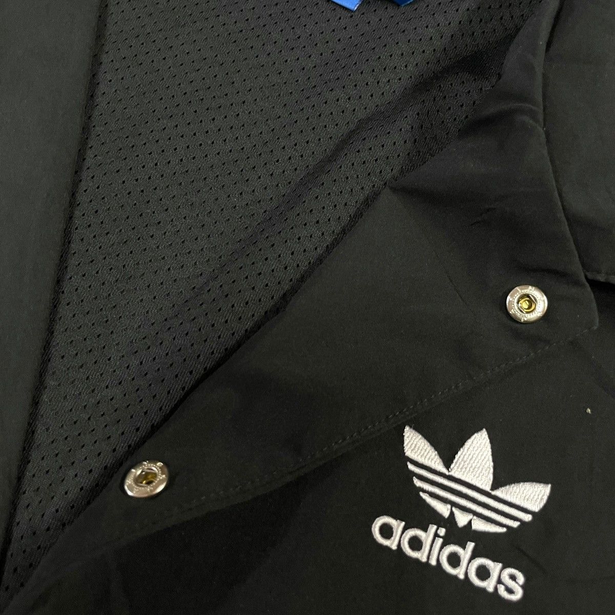 Adidas Adidas Originals short sleeve Coach Jacket Size US L / EU 52-54 / 3 - 10 Thumbnail