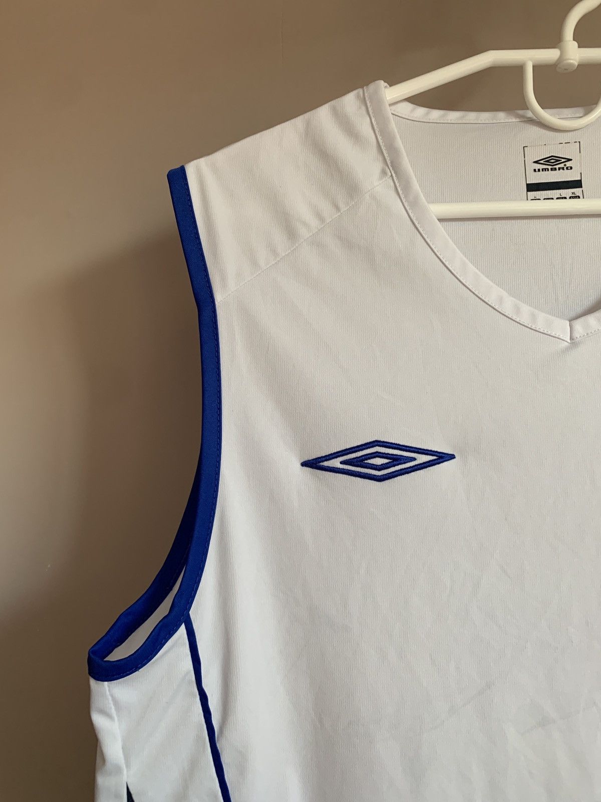 Umbro Everton Training Football Vest Shirt Umbro Jersey Soccer L Size US L / EU 52-54 / 3 - 4 Thumbnail