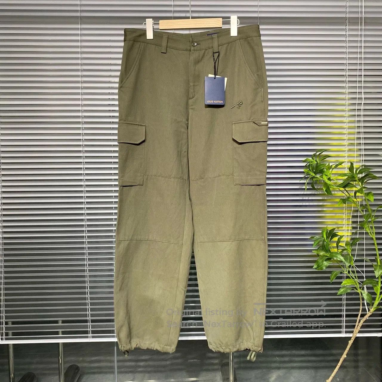 Louis Vuitton LV Logo Cargo Pants with Pockets. Size US 34 / EU 50 - 1 Thumbnail