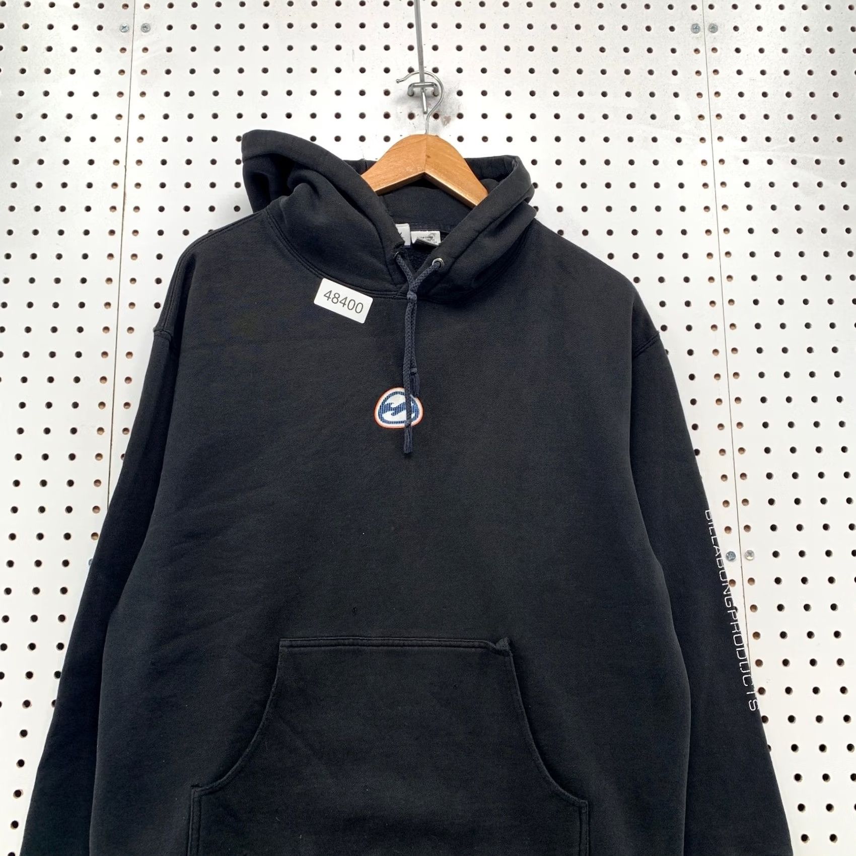 Billabong Vintage Billabong Hoodie Sweatshirt Mens Small Black Distresses Spell Out Sleeve Size US S / EU 44-46 / 1 - 4 Thumbnail