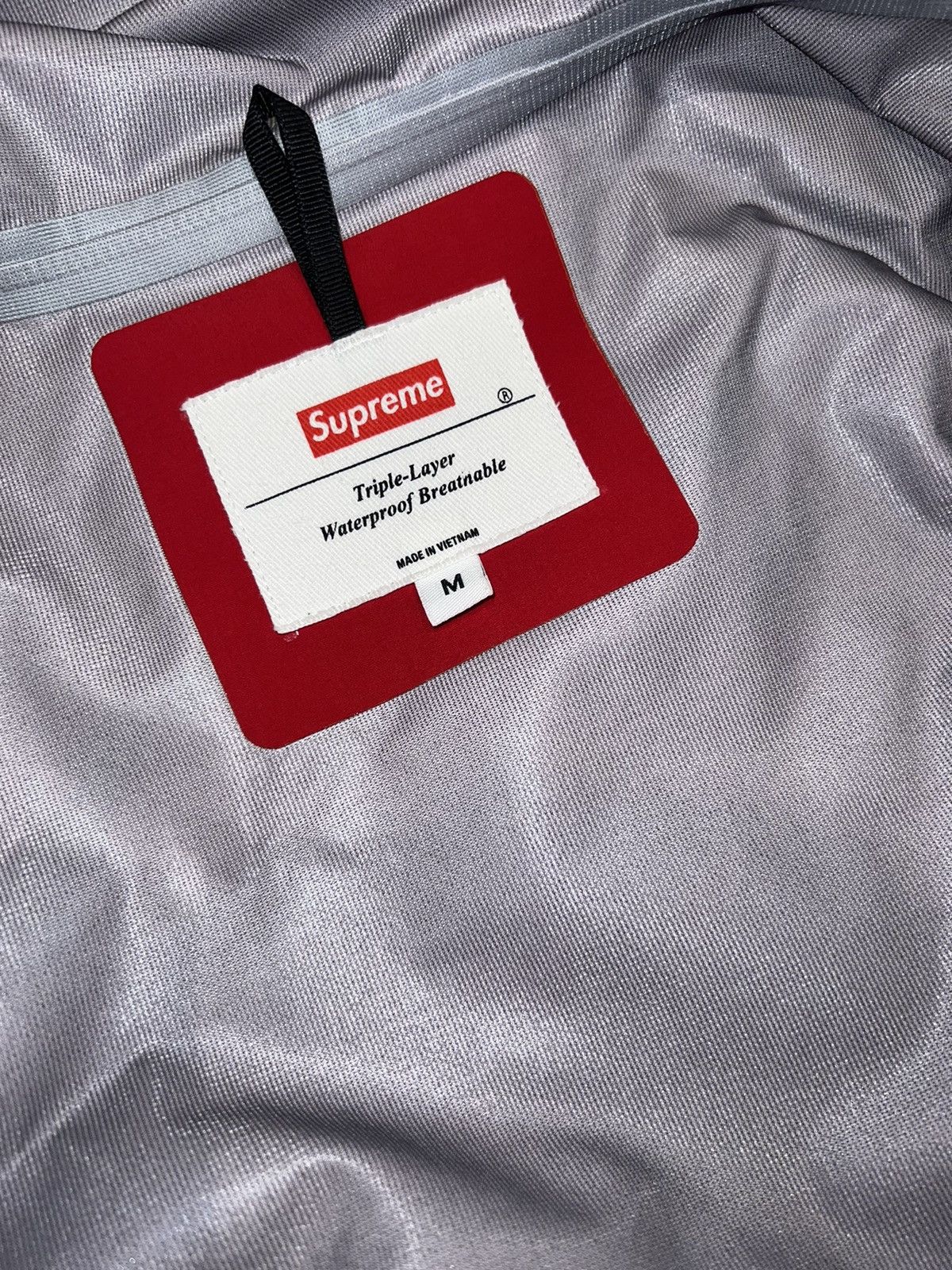 Supreme Dog waterproof Jacket Size US M / EU 48-50 / 2 - 2 Thumbnail