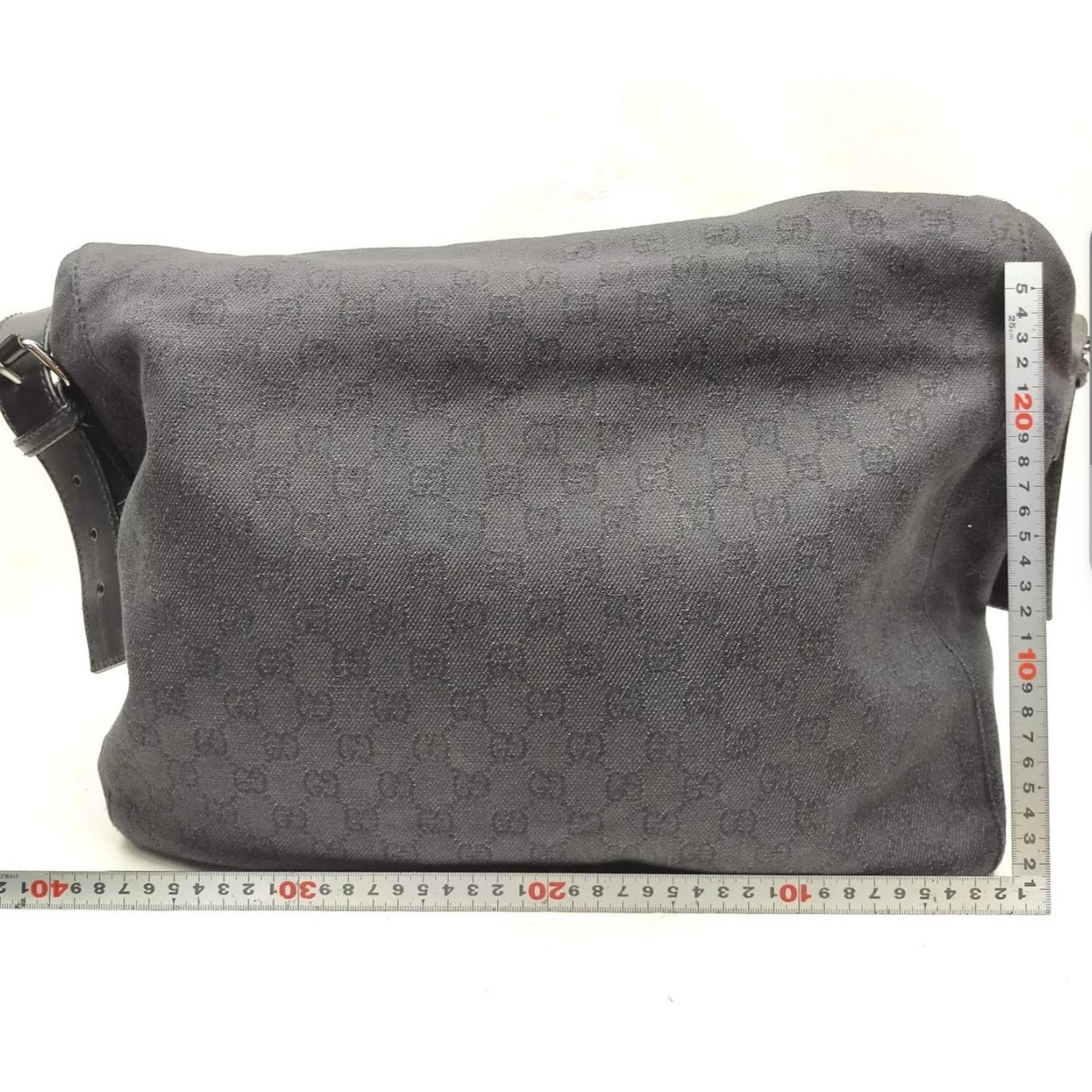 Gucci Authentic Gucci GG Black Canvas Monogram Large Messenger Bag Size ONE SIZE - 2 Thumbnail
