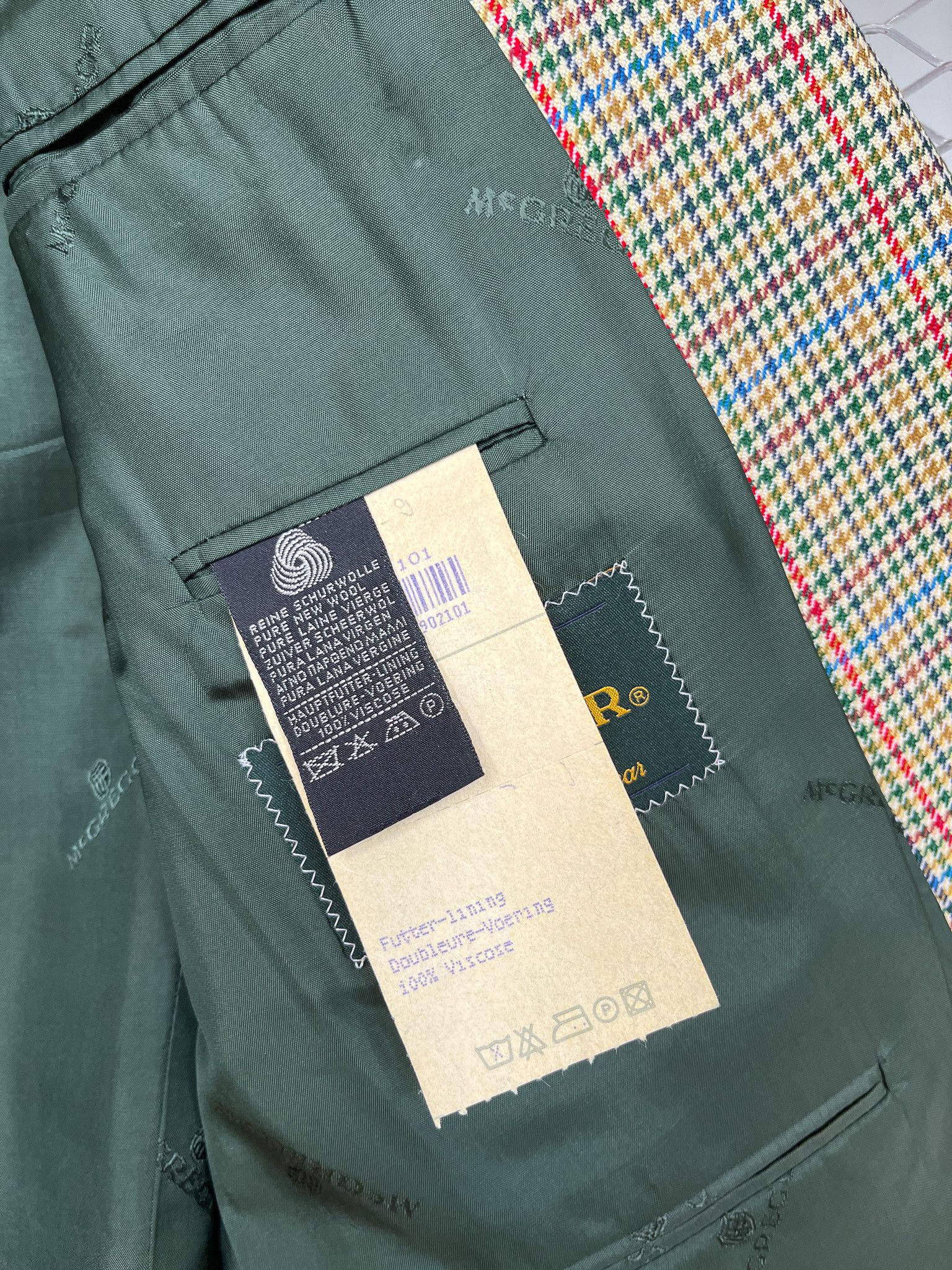 McGregor McGregor Vintage Blazer, Late 60s/Early 70s, Pure Wool Size 52R - 19 Thumbnail
