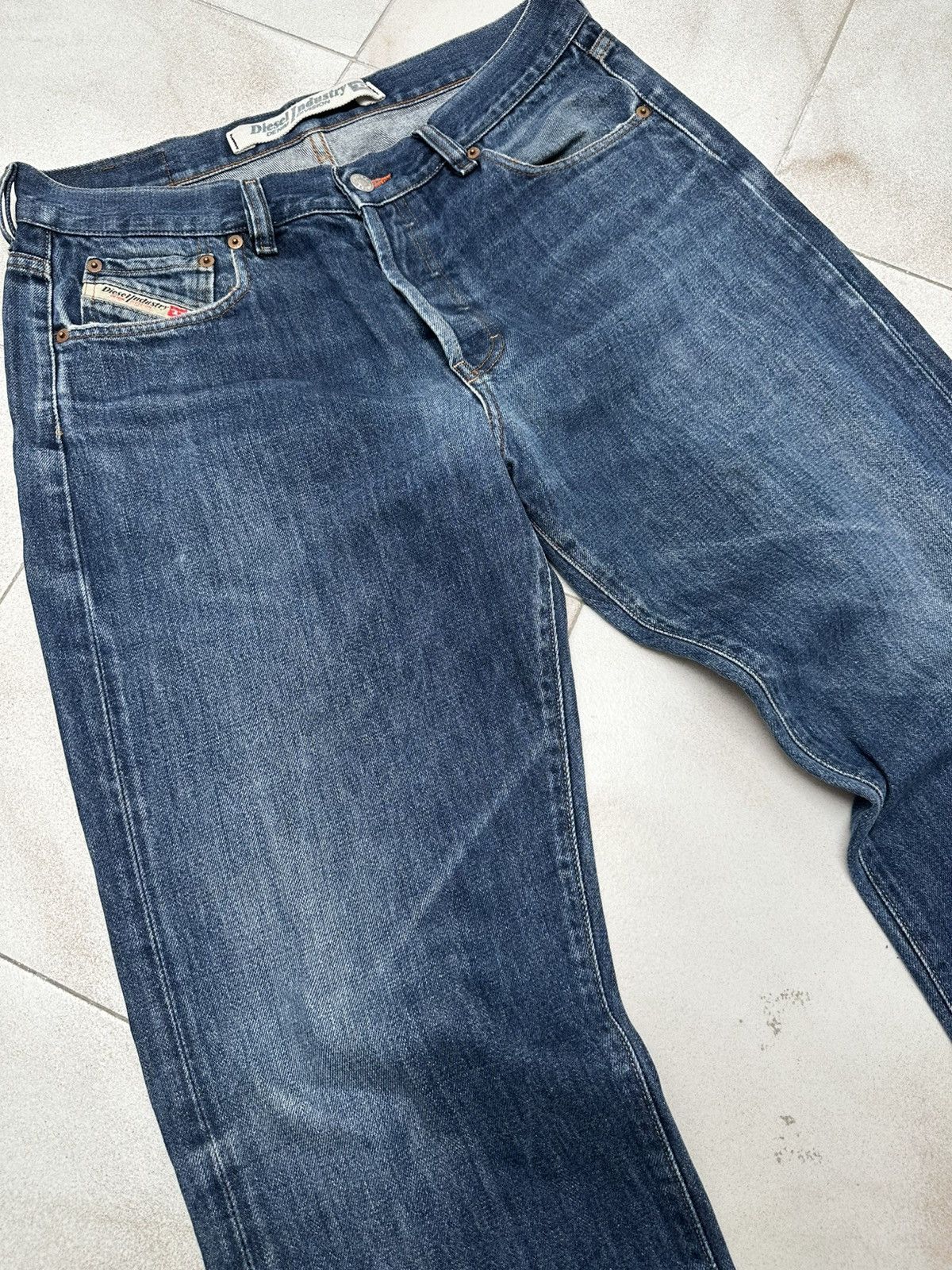 Diesel × Vintage Diesel Industry Vintage 90s Straight Jeans Italy Size US 36 / EU 52 - 2 Thumbnail