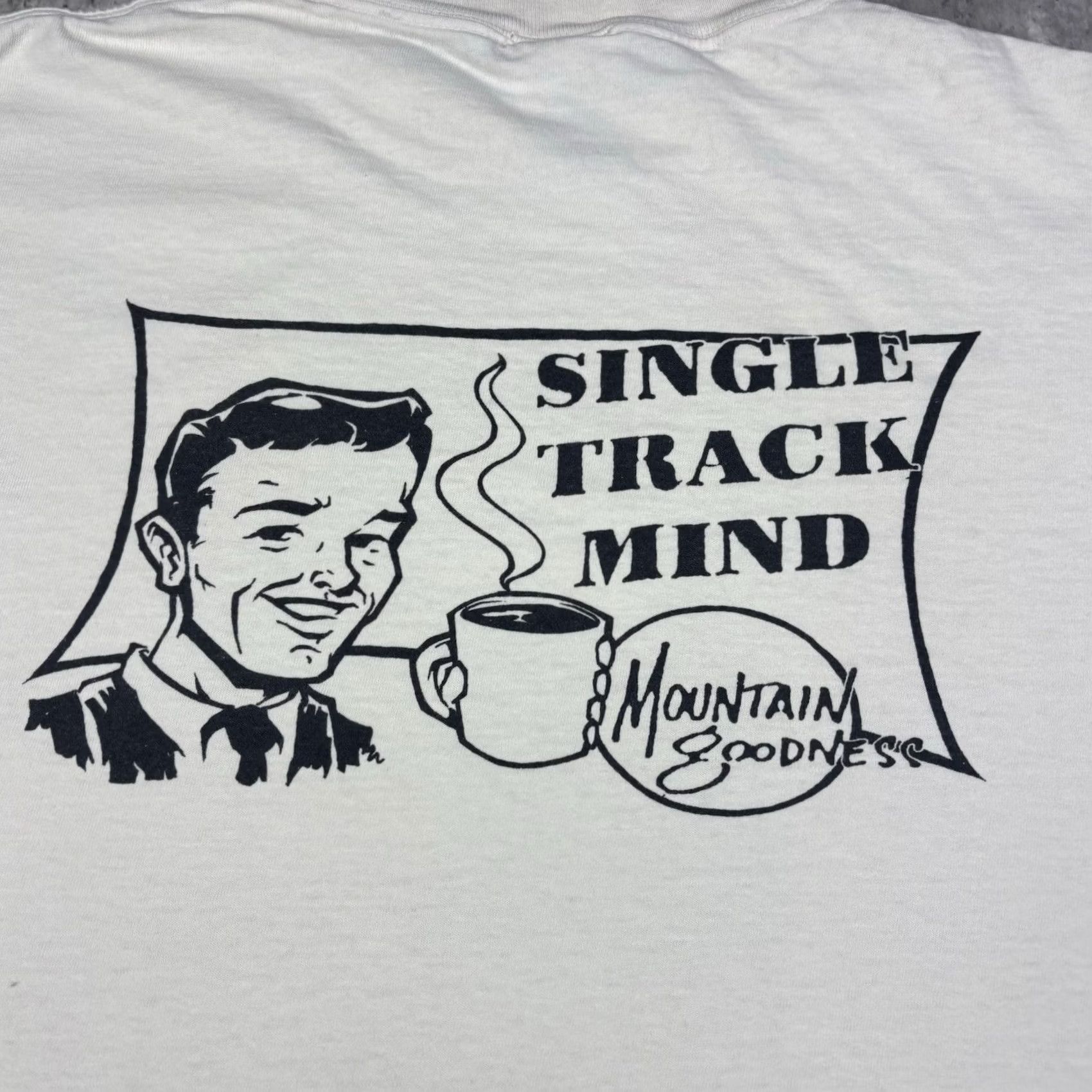 Tultex VINTAGE 90s T-Shirt Tultex White Size M Graphic Print Short Sleeve Round Neck Cotton Men 1A Size US M / EU 48-50 / 2 - 3 Thumbnail