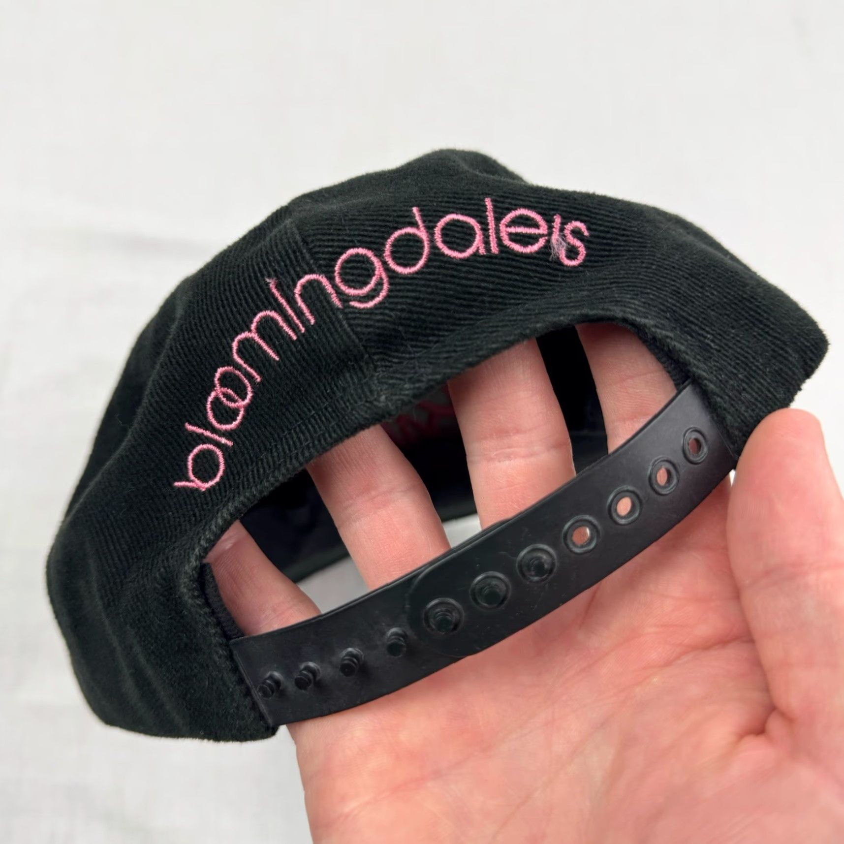 Vintage VINTAGE Jerry Leigh Barbie Snapback Hat Adult Black 90s Embroidered Women adjustable Size ONE SIZE - 3 Thumbnail
