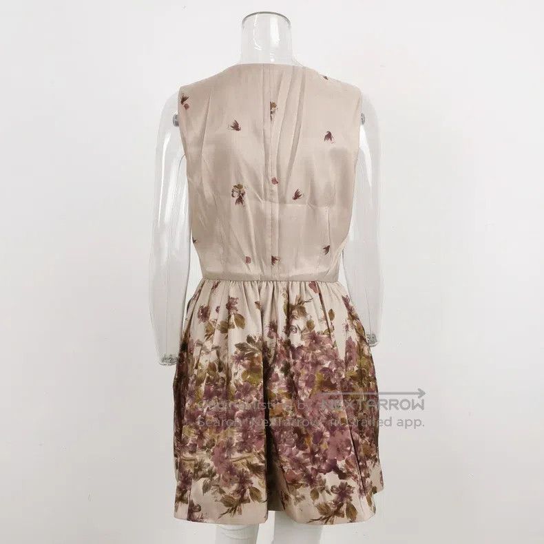 Valentino Valentino Floral dress Size M / US 6-8 / IT 42-44 - 2 Thumbnail