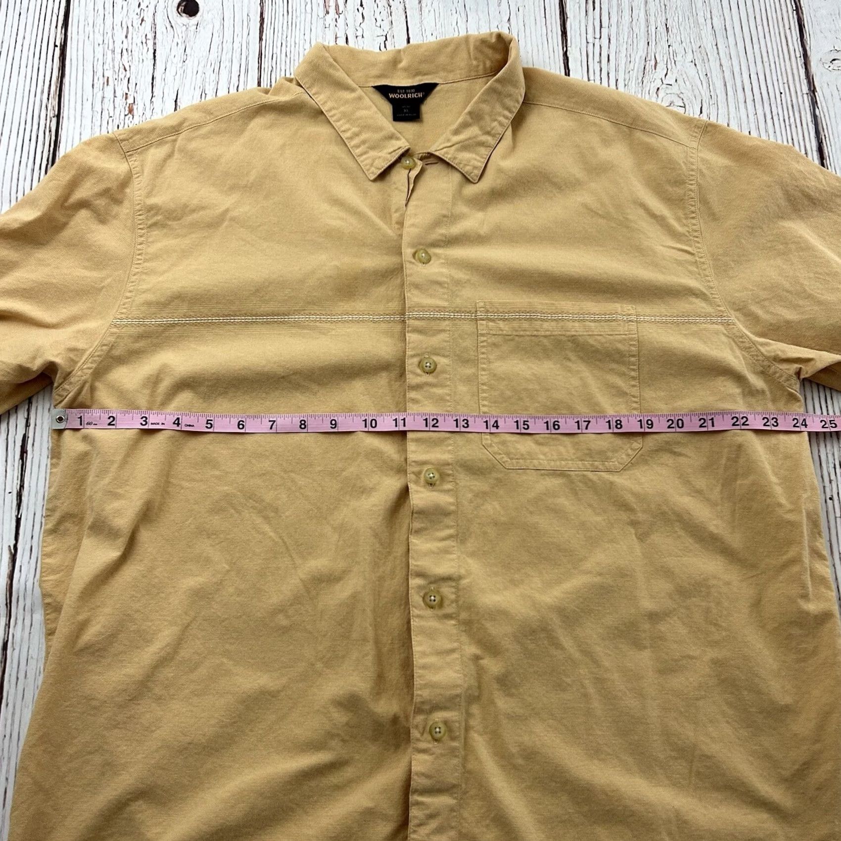 Vintage Woolrich Short Sleeve Shirt Men's XL Yellow Button-Up Cotton Woven Outdoor Pockets Button Front 90s Size US XL / EU 56 / 4 - 4 Thumbnail