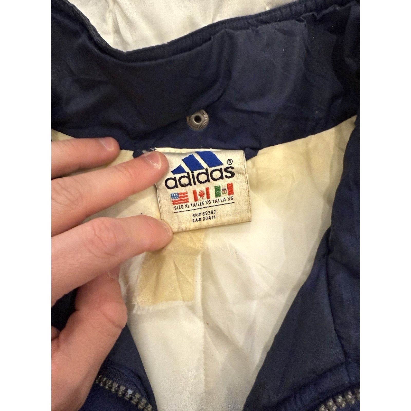 Adidas Vintage 90s Adidas Puffer Jacket Coat XL Hooded Striped Navy Size US XL / EU 56 / 4 - 5 Thumbnail
