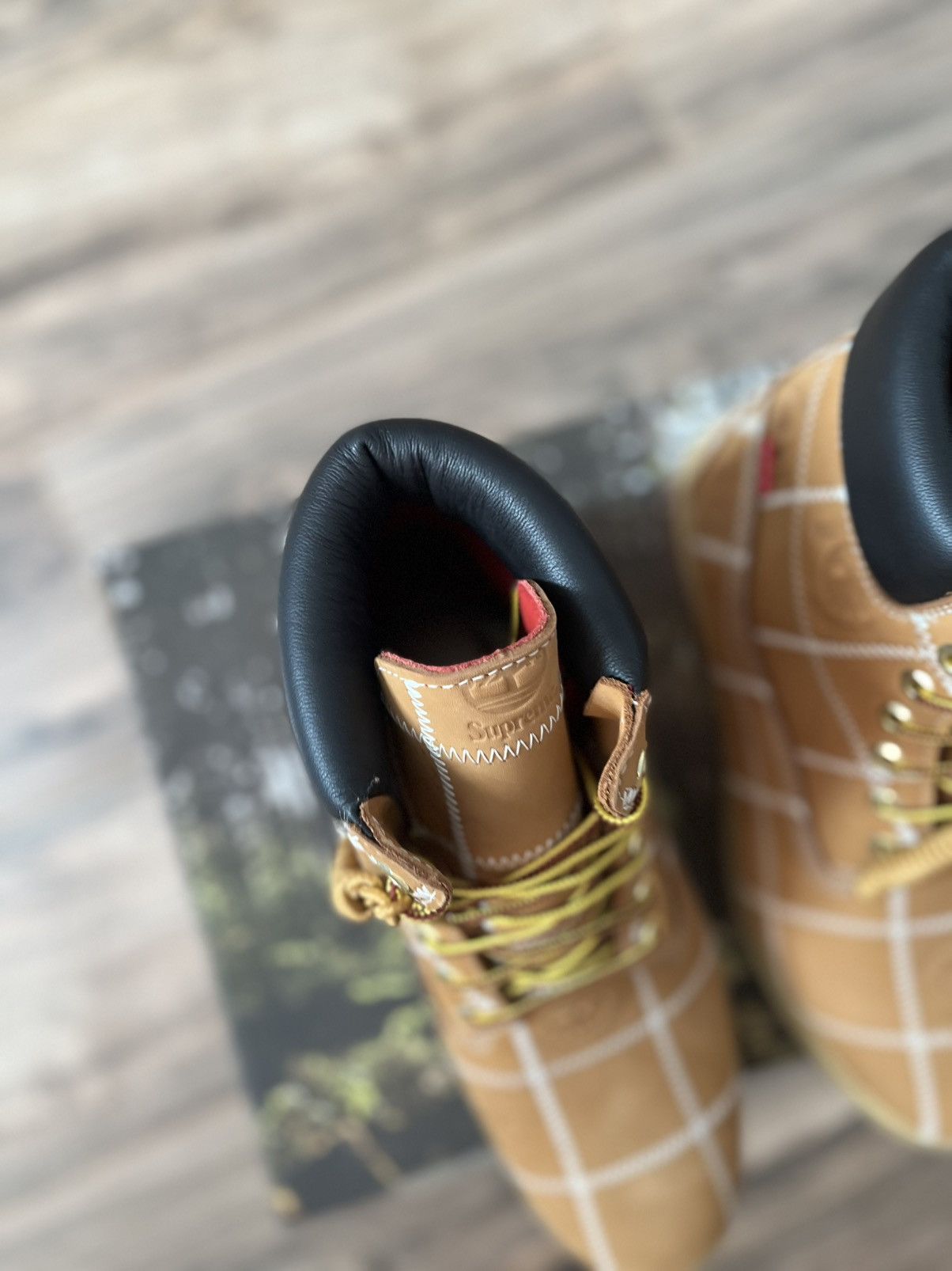 Supreme × Timberland Supreme Patchwork Timberland 6” Premium Waterproof Boot Size US 11 / EU 44 - 16 Thumbnail