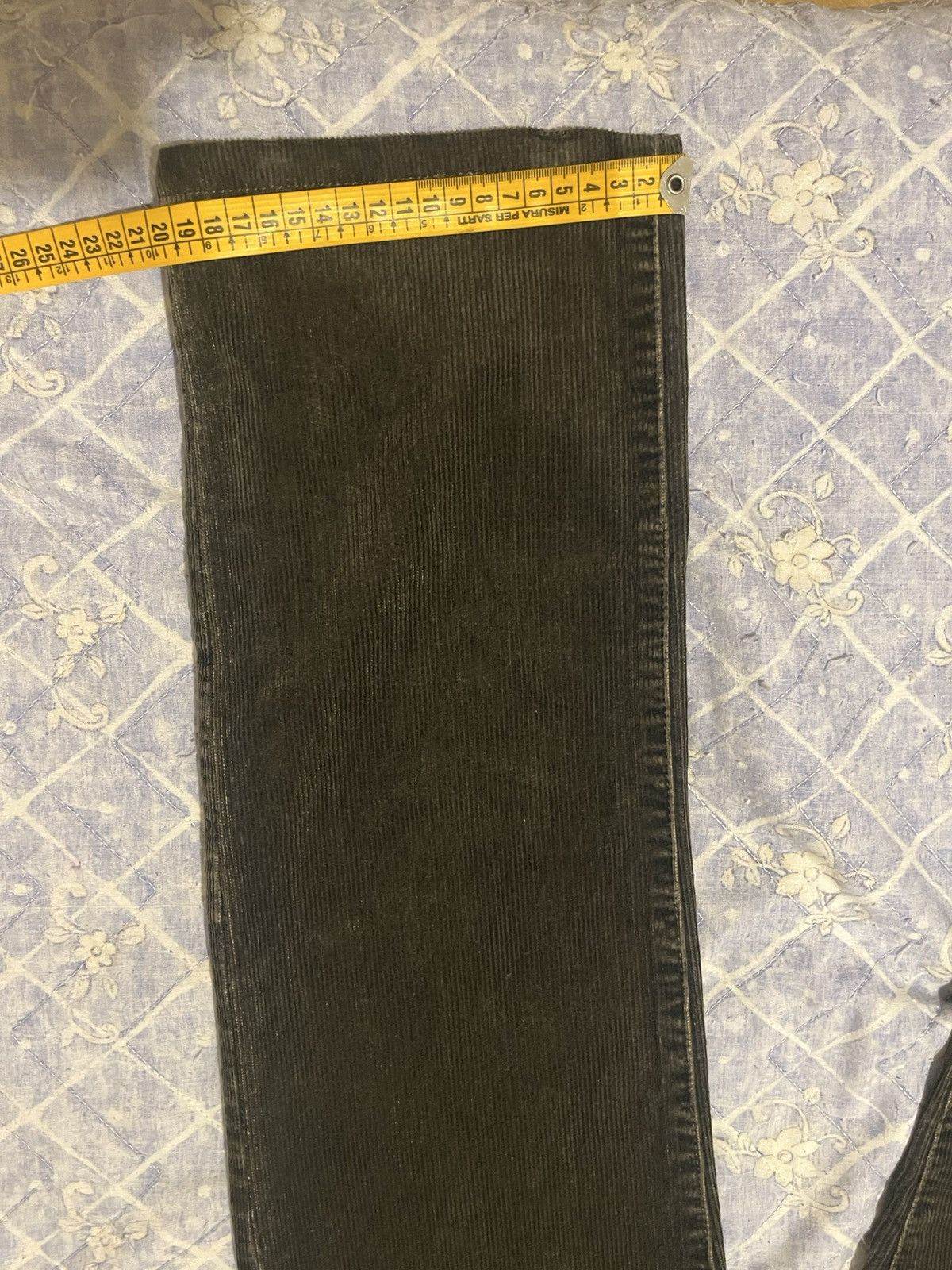 Dolce & Gabbana ARCHIVAL D&G Dolce & Gabbana Corduroy Trousers MCMXCIII IT47 Size US 44 / EU 60 - 14 Thumbnail