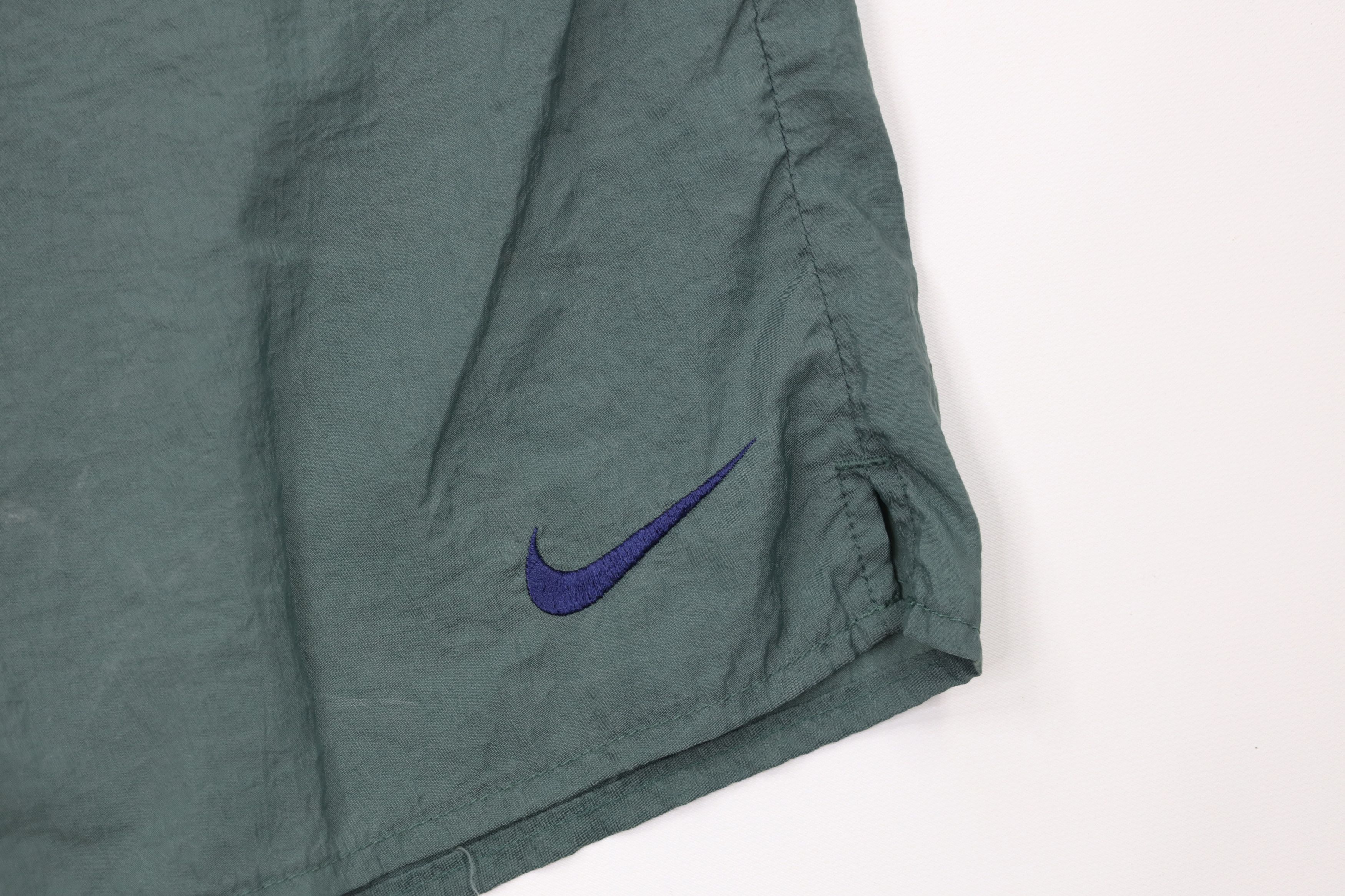 Nike Vintage 90s Nike Travis Scott Big Swoosh Lined Shorts Green Size US 38 / EU 54 - 5 Thumbnail
