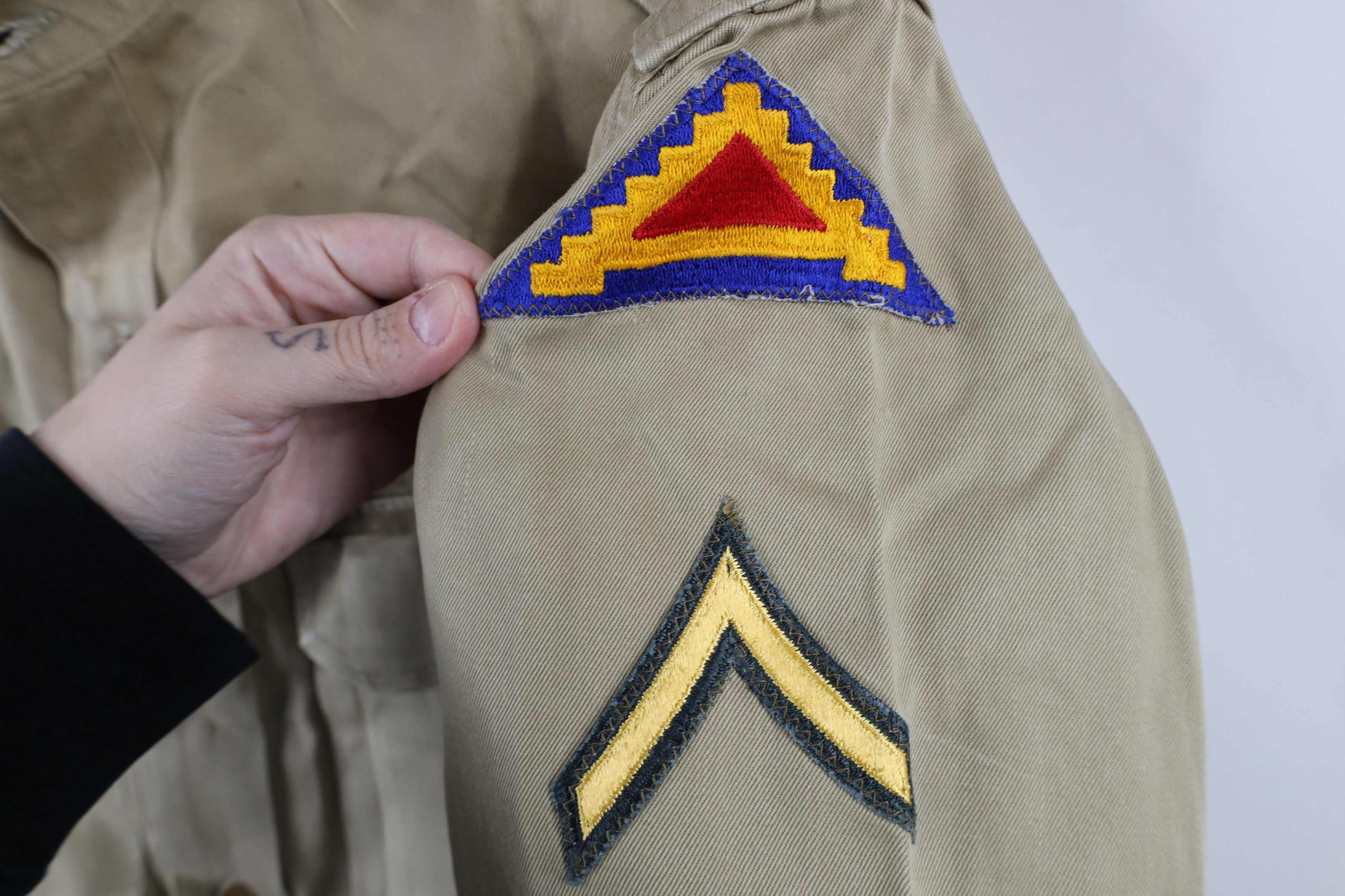 Vintage Vintage 50s Korean War Field Combat Fatigue Shirt Khaki USA Size US M / EU 48-50 / 2 - 4 Thumbnail