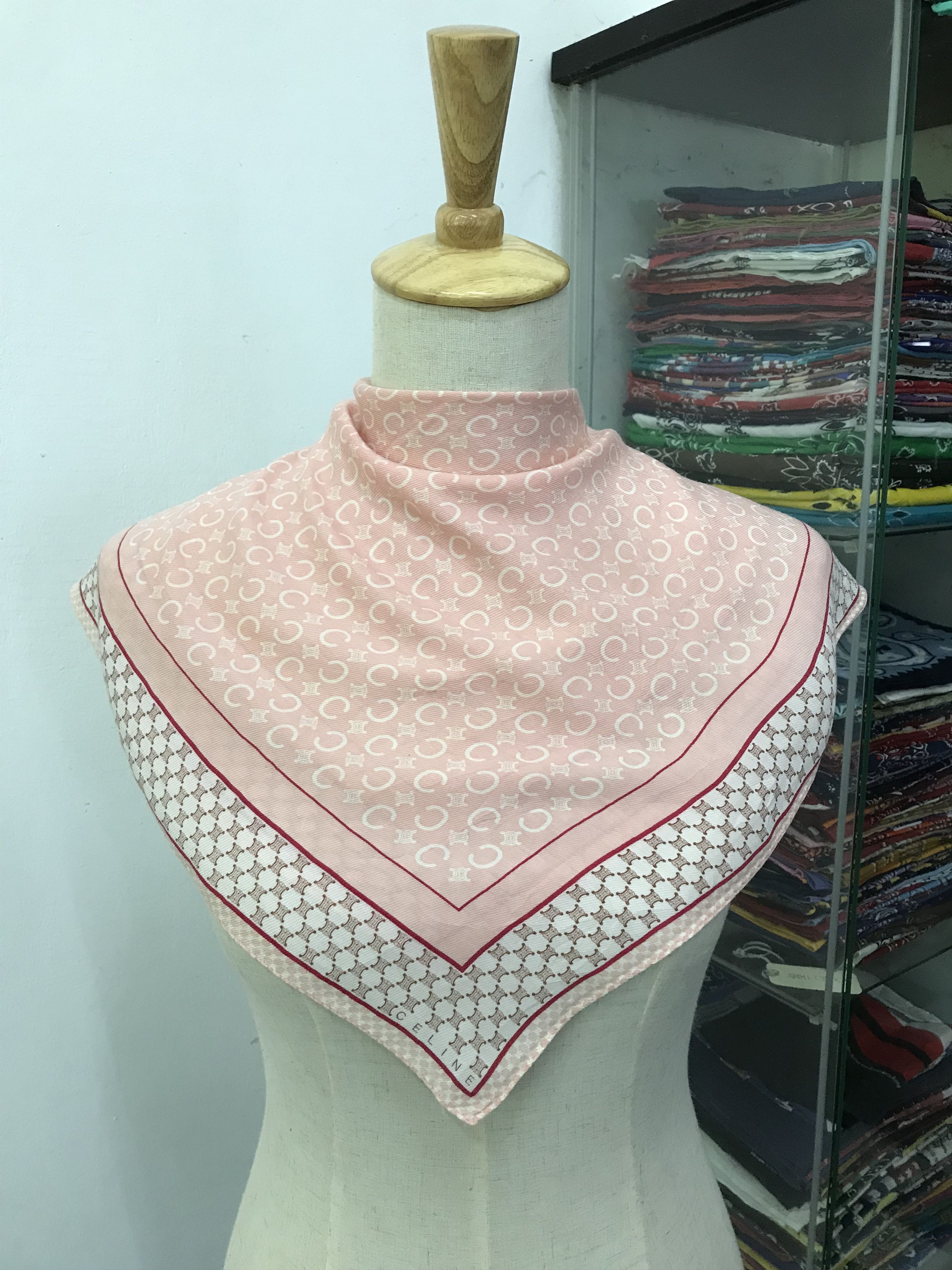 Celine × Vintage Celine Bandana / Handkerchief / Neckerchief - S2583 Size ONE SIZE - 3 Thumbnail