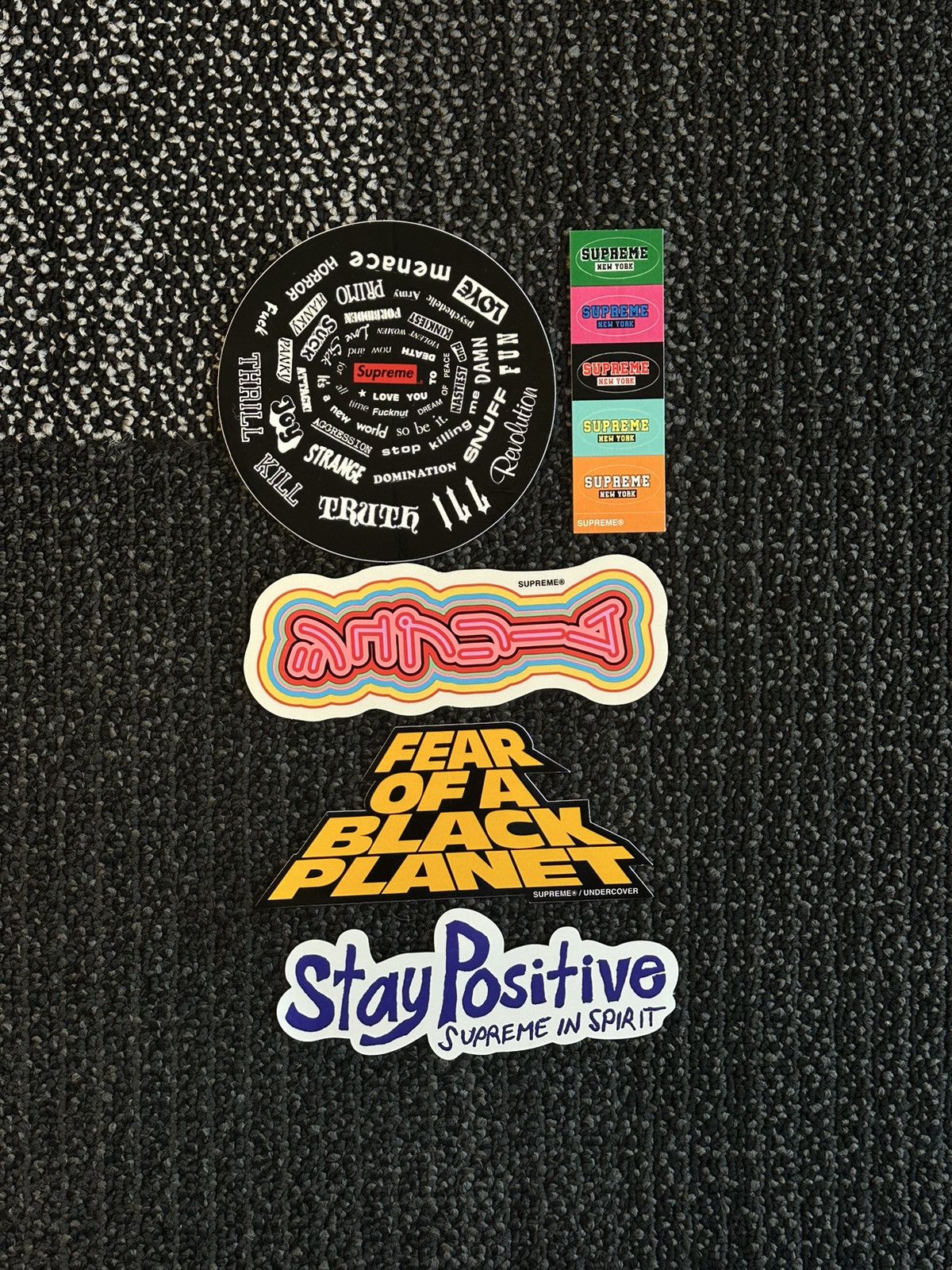 Supreme 5x Supreme Stickers Lot Size ONE SIZE - 1 Preview