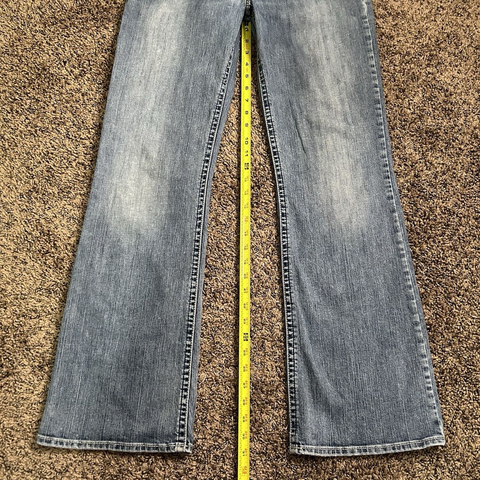 Silver Jeans Co. Silver Jeans Tina Western Glove Works Blue Jeans Size 31x33 Size 31" - 13 Thumbnail