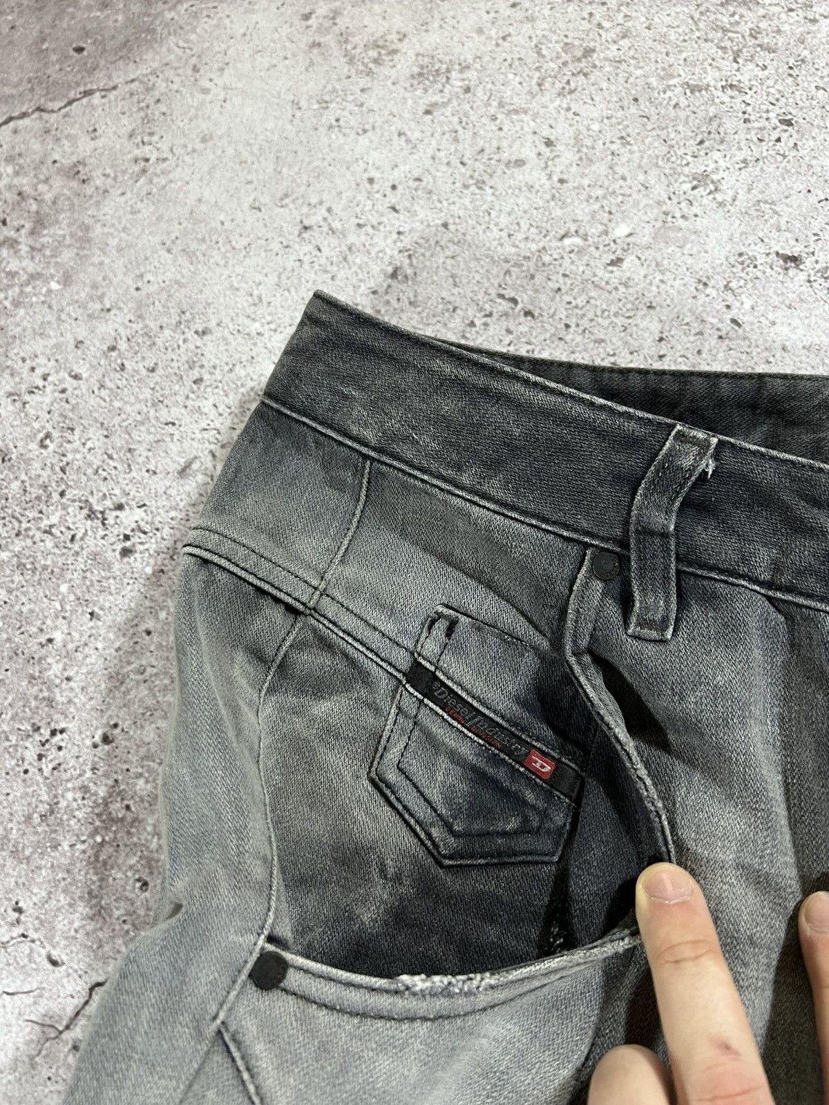 Diesel Vintage Diesel Jeans Distressed Wash Japanese Crazy y2k 90s Size US 32 / EU 48 - 12 Thumbnail