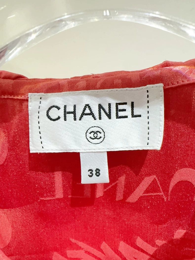 Chanel Chanel 22p watermelon red silk vest 2503-Nextarrow Size XS / US 0-2 / IT 36-38 - 2 Thumbnail