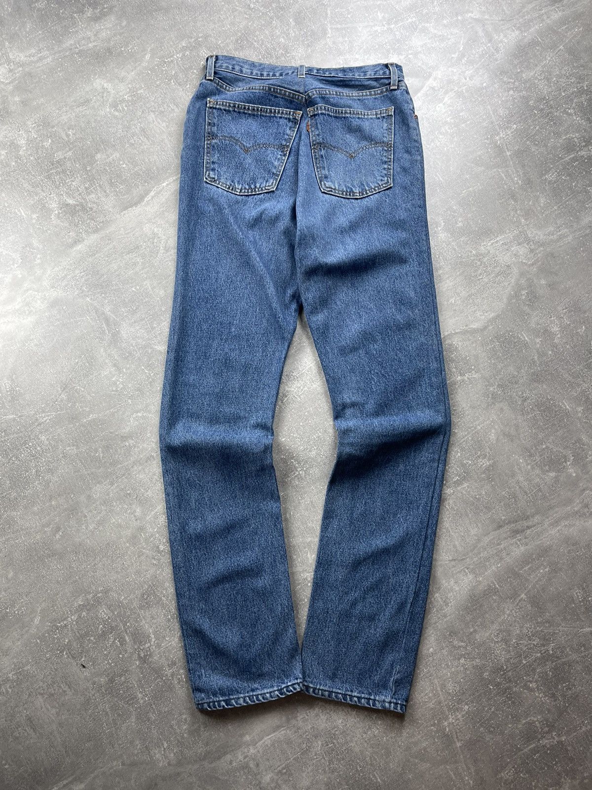 Levi's Vintage Clothing × Vintage Levi’s 615 Guide Straight Slim Fit Jeans Made In Belgium Size US 34 / EU 50 - 2 Thumbnail