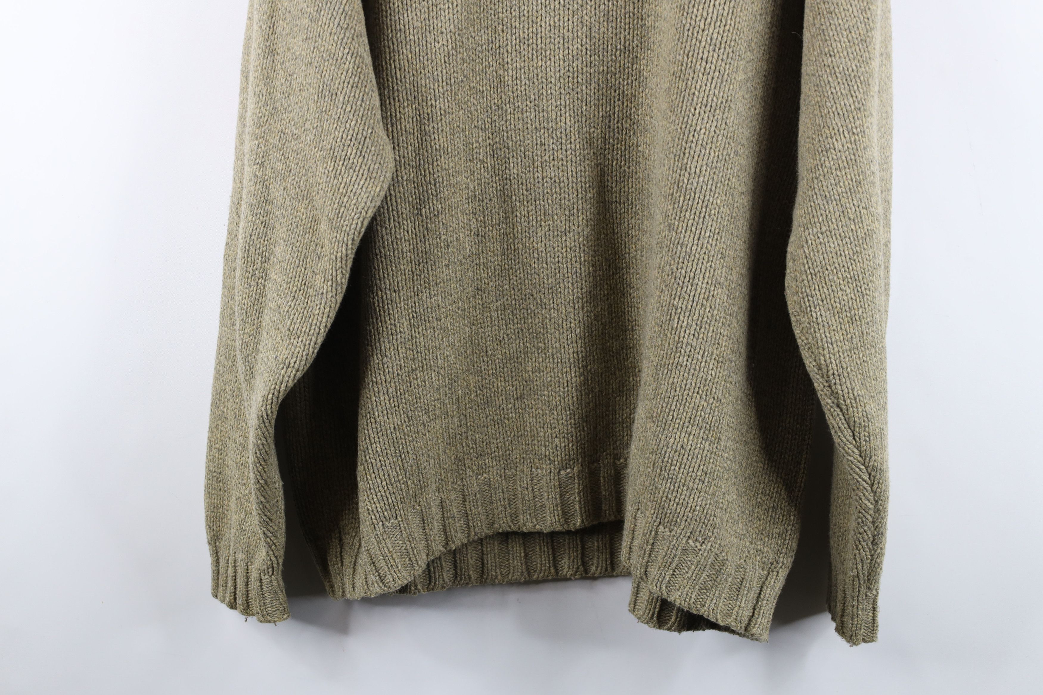 Vintage 90s Abercrombie & Fitch Snowflake Crewneck Sweater