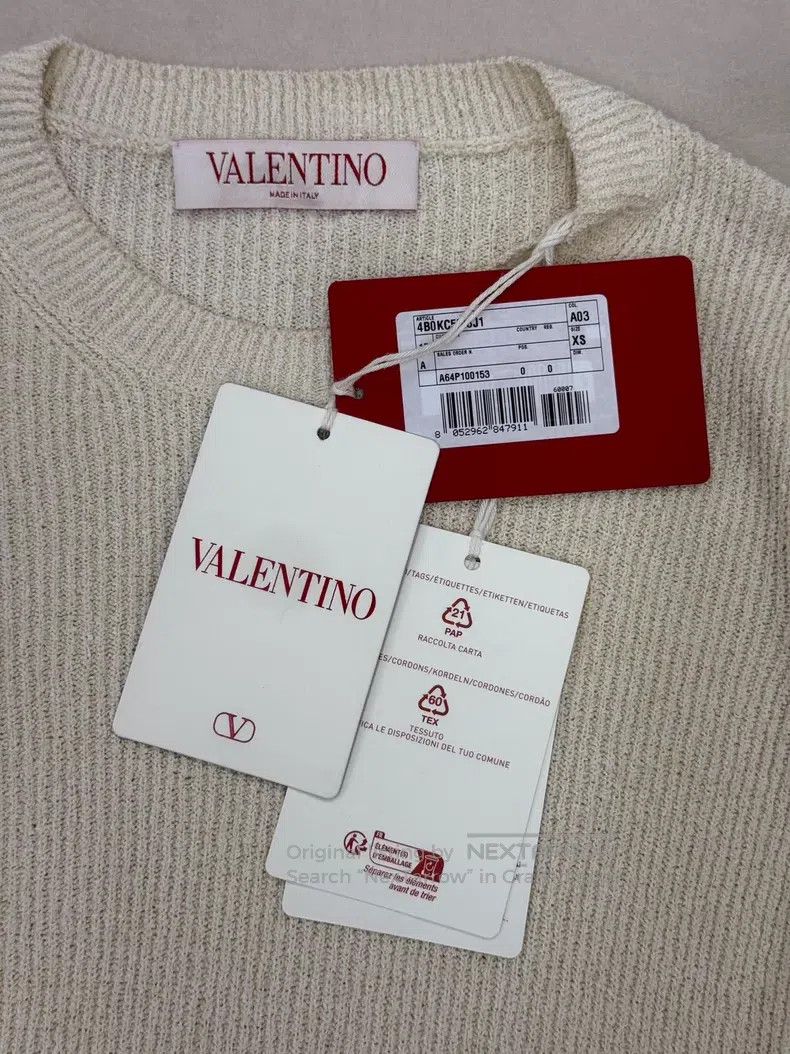 Valentino Valentino Long-sleeved knitwear Size XS / US 0-2 / IT 36-38 - 8 Thumbnail