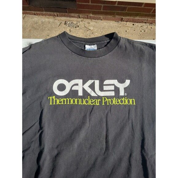 Oakley Vintage Oakley Thermonuclear Protection t- shirt Size US XL / EU 56 / 4 - 2 Thumbnail