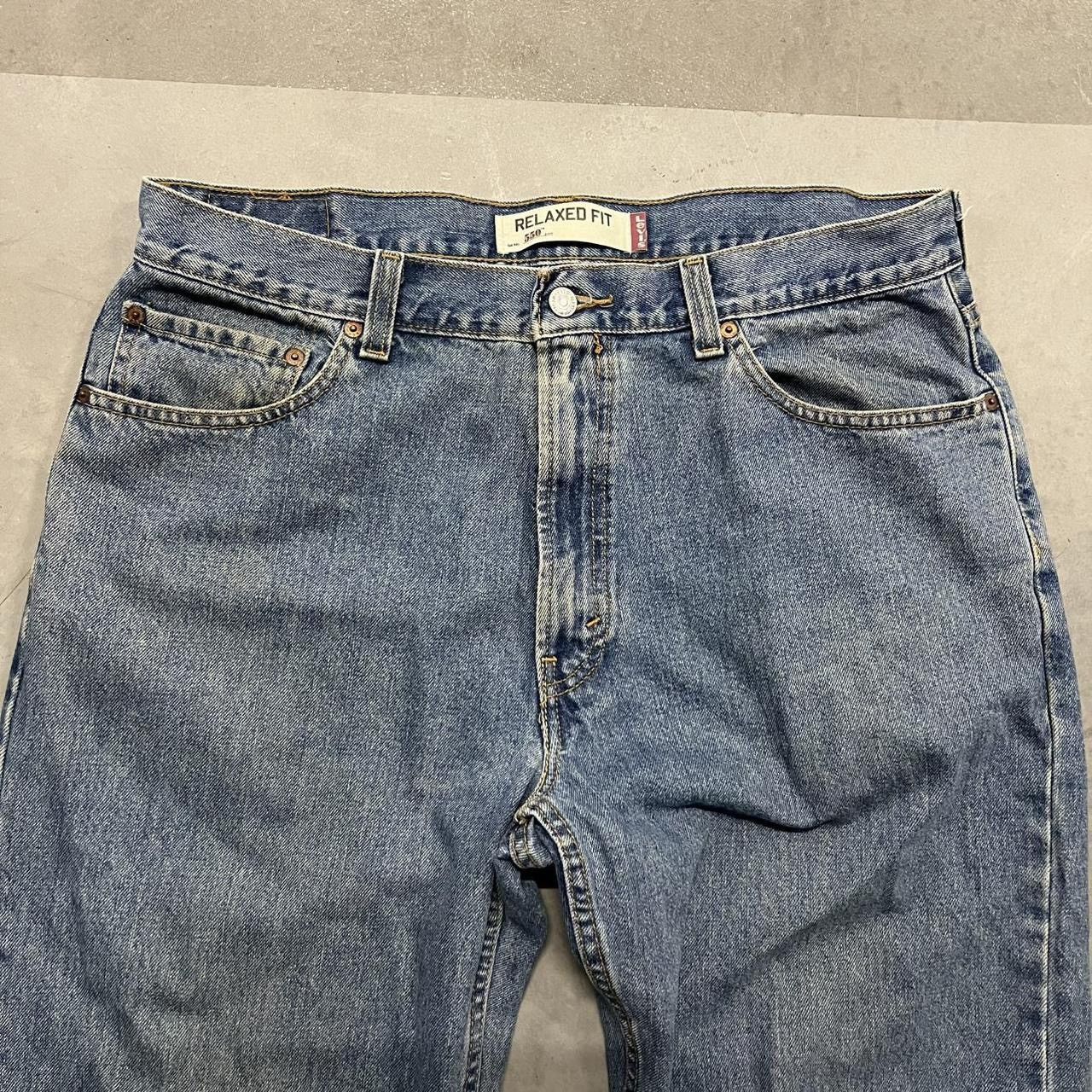 Levi's Crazy Vintage Y2K Levis 550 Medium wash Denim Jeans! Size US 36 / EU 52 - 4 Thumbnail