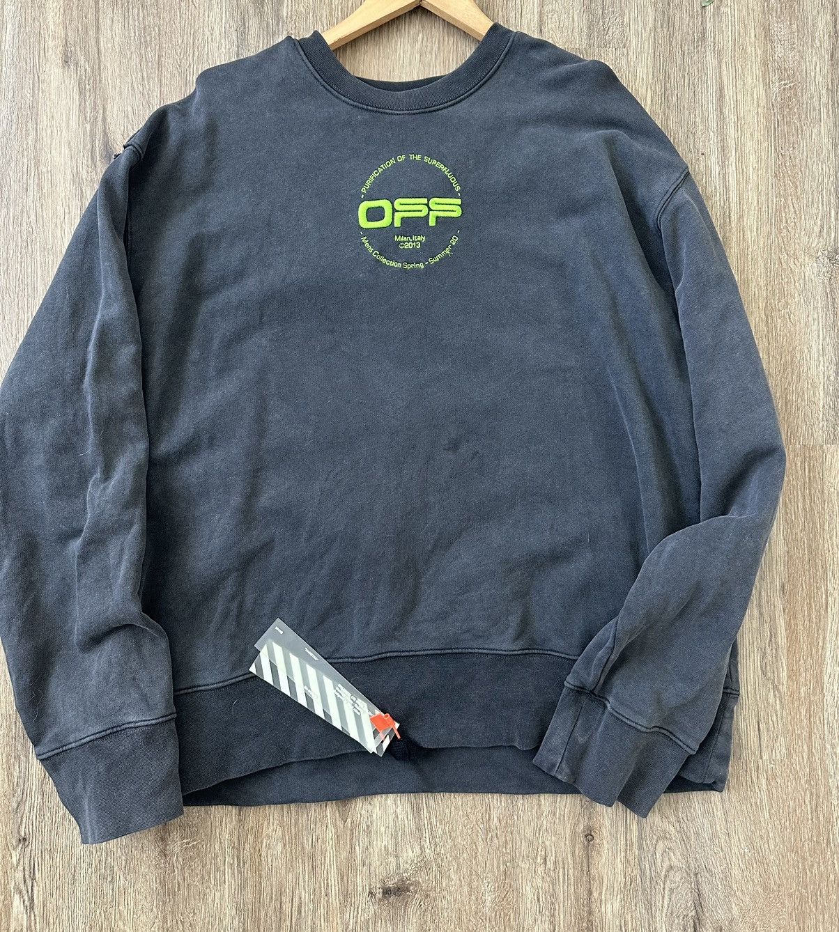 image of Off White Incompiuto Hand Logo Sweatshirt in Faded Black, Men's (Size Large)