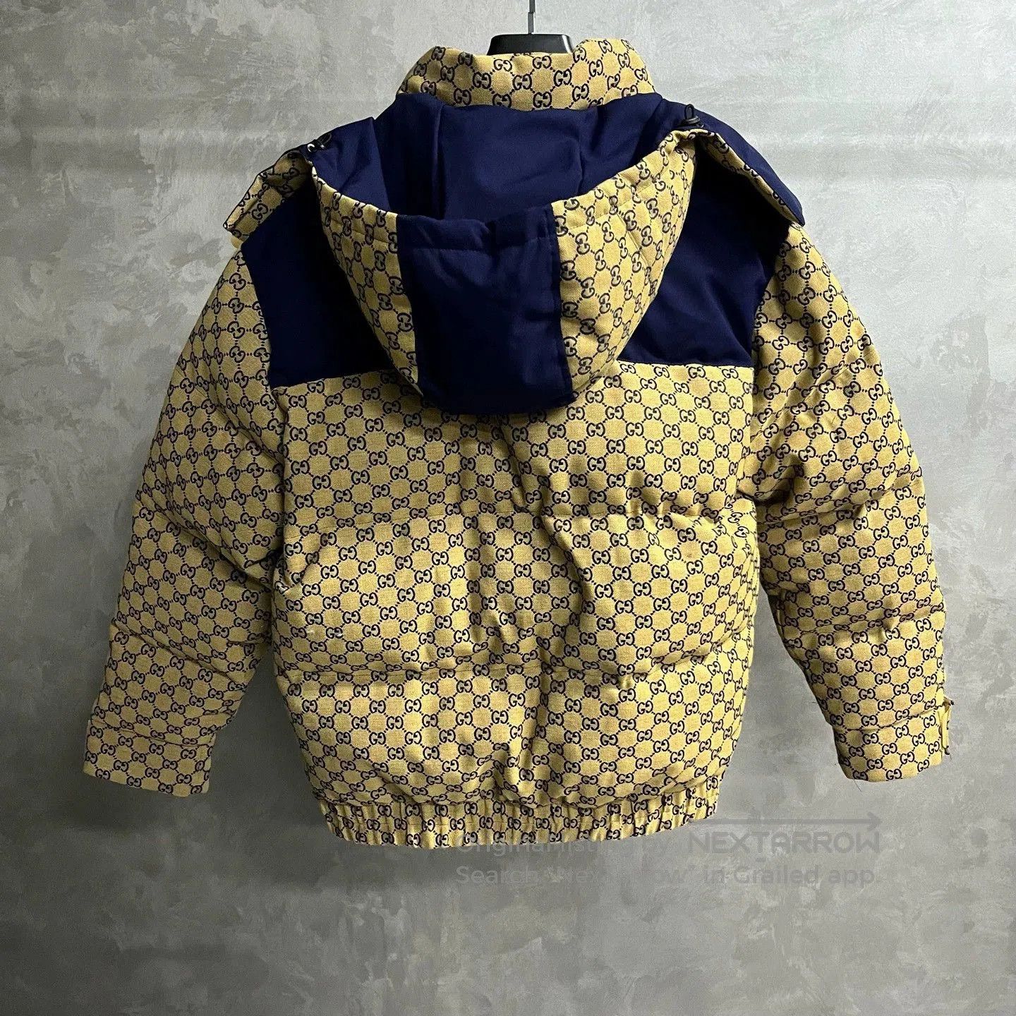 Gucci gucci brown logo print puffy jacket with hood. Size US L / EU 52-54 / 3 - 5 Thumbnail