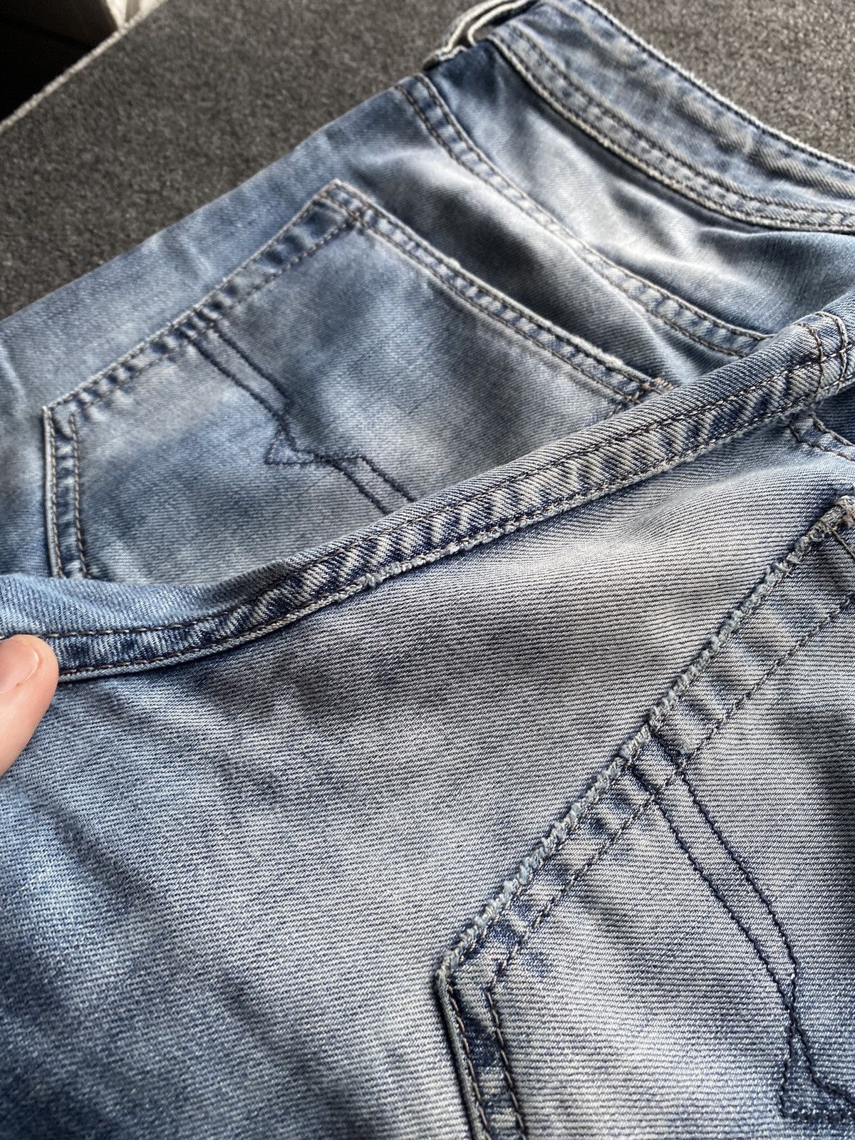 Diesel 🔥Opium Punk Diesel Buster regular slim tapered jeans 31 y2k Size US 31 - 15 Thumbnail