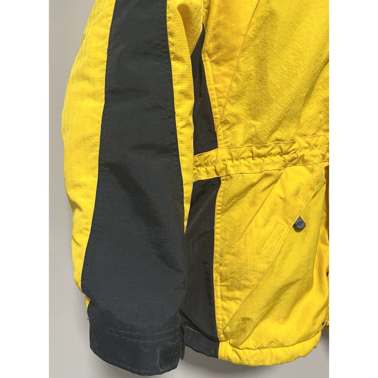 The North Face VINTAGE The North Face Jacket Mens M Yellow Parka 90s Hooded Full Zip Winter Size US M / EU 48-50 / 2 - 3 Thumbnail