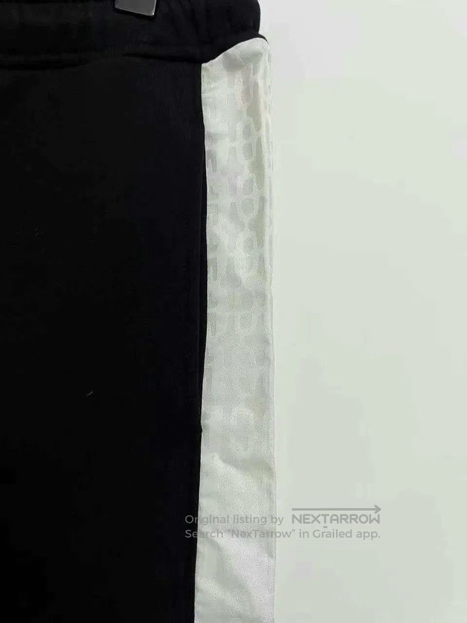 Fendi Fendi Black Logo Sweatpants with Tags. Size US 38 / EU 54 - 2 Thumbnail