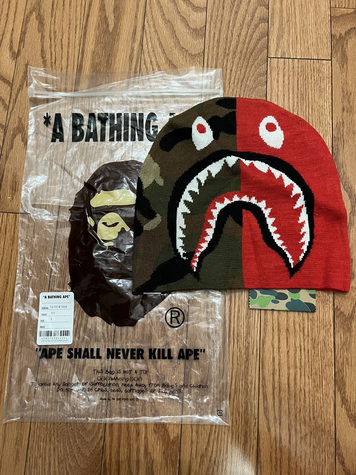 Bape Bape Red Camp Shark Beanie Size ONE SIZE - 1 Thumbnail