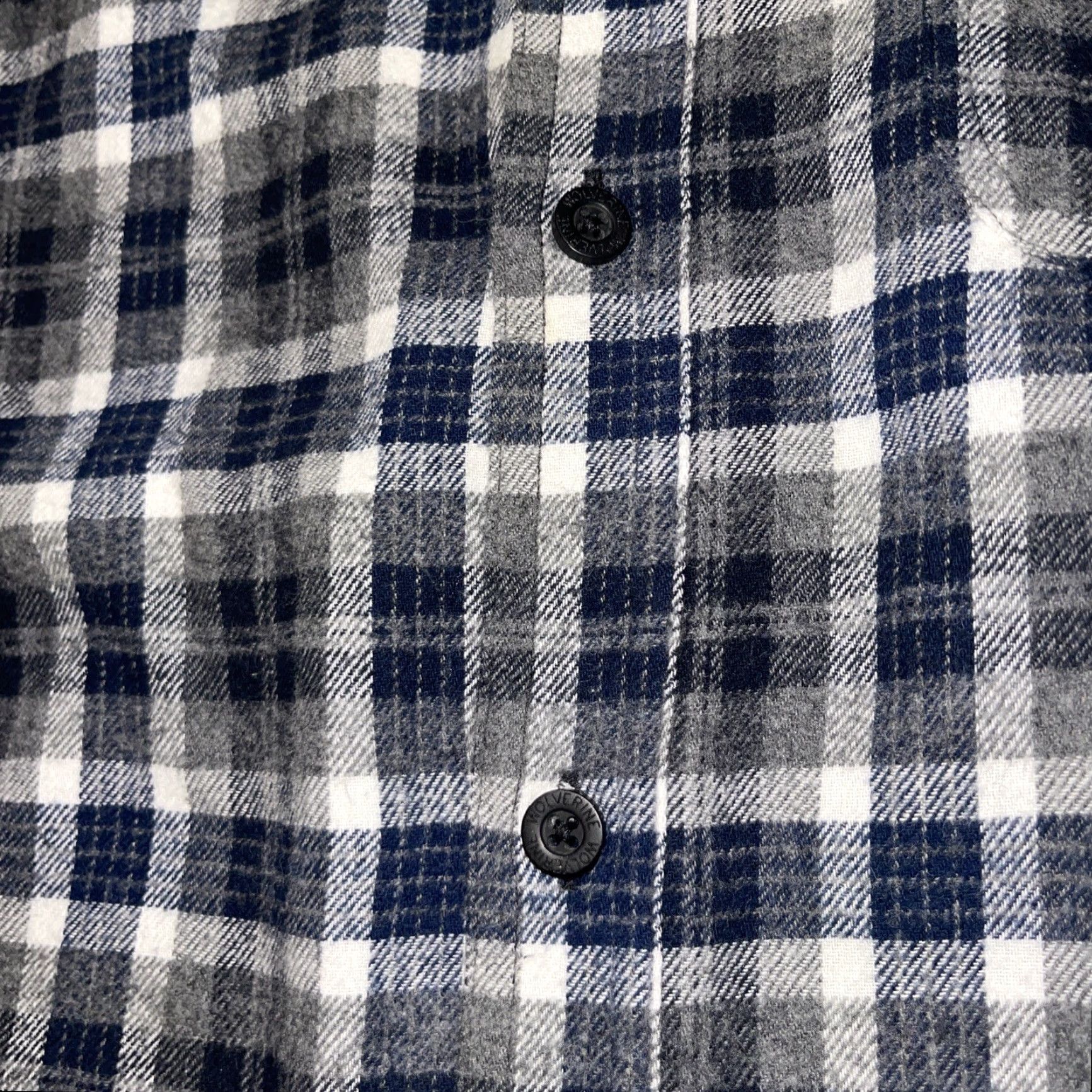 Vintage VINTAGE Wolverine Mens Large Gray Blue Plaid Cotton Soft Flannel USA Outdoors Work Shirt Size US L / EU 52-54 / 3 - 6 Thumbnail