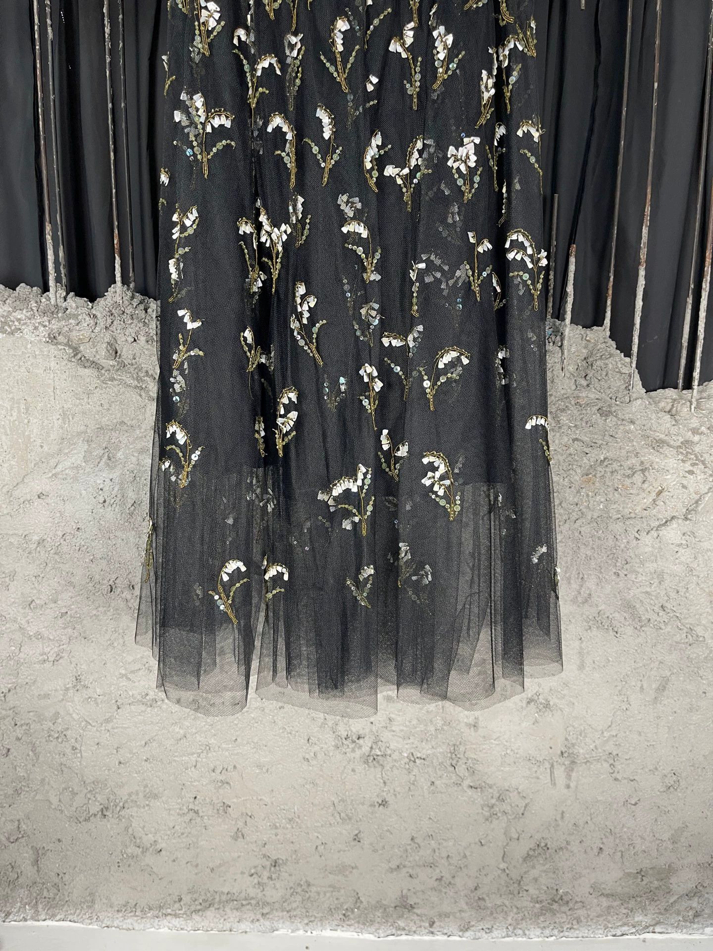 Dior Dior Haute Couture Tulle Dress 34 Size 25" / US 0 / IT 36 - 4 Thumbnail