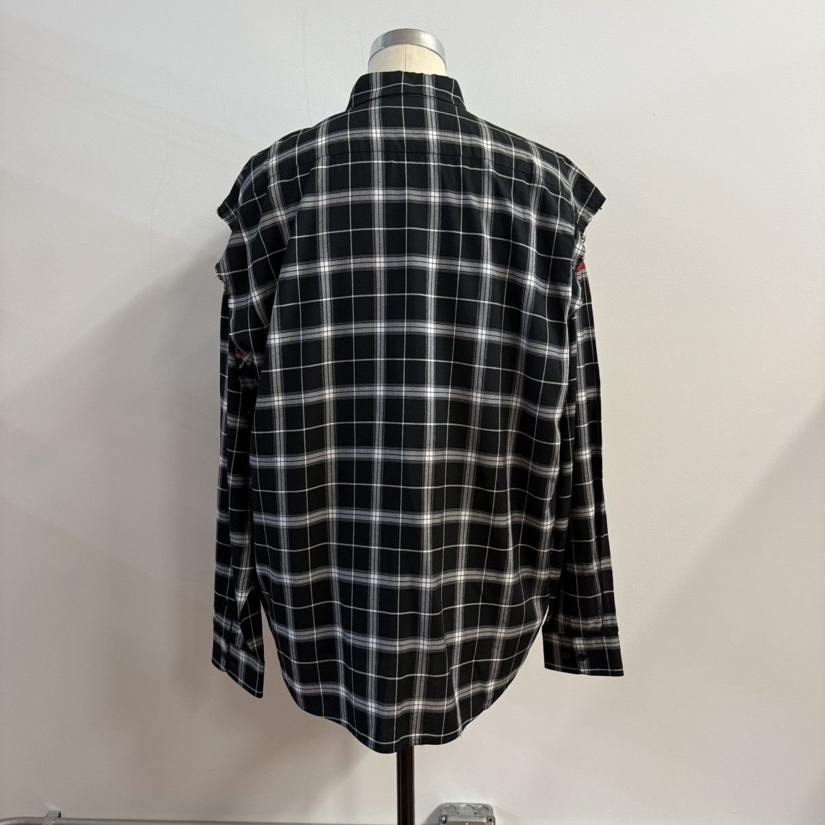 Balenciaga Balenciaga 2018 Layered Hybrid Shirt Plaid + Red Tee Size US M / EU 48-50 / 2 - 3 Thumbnail