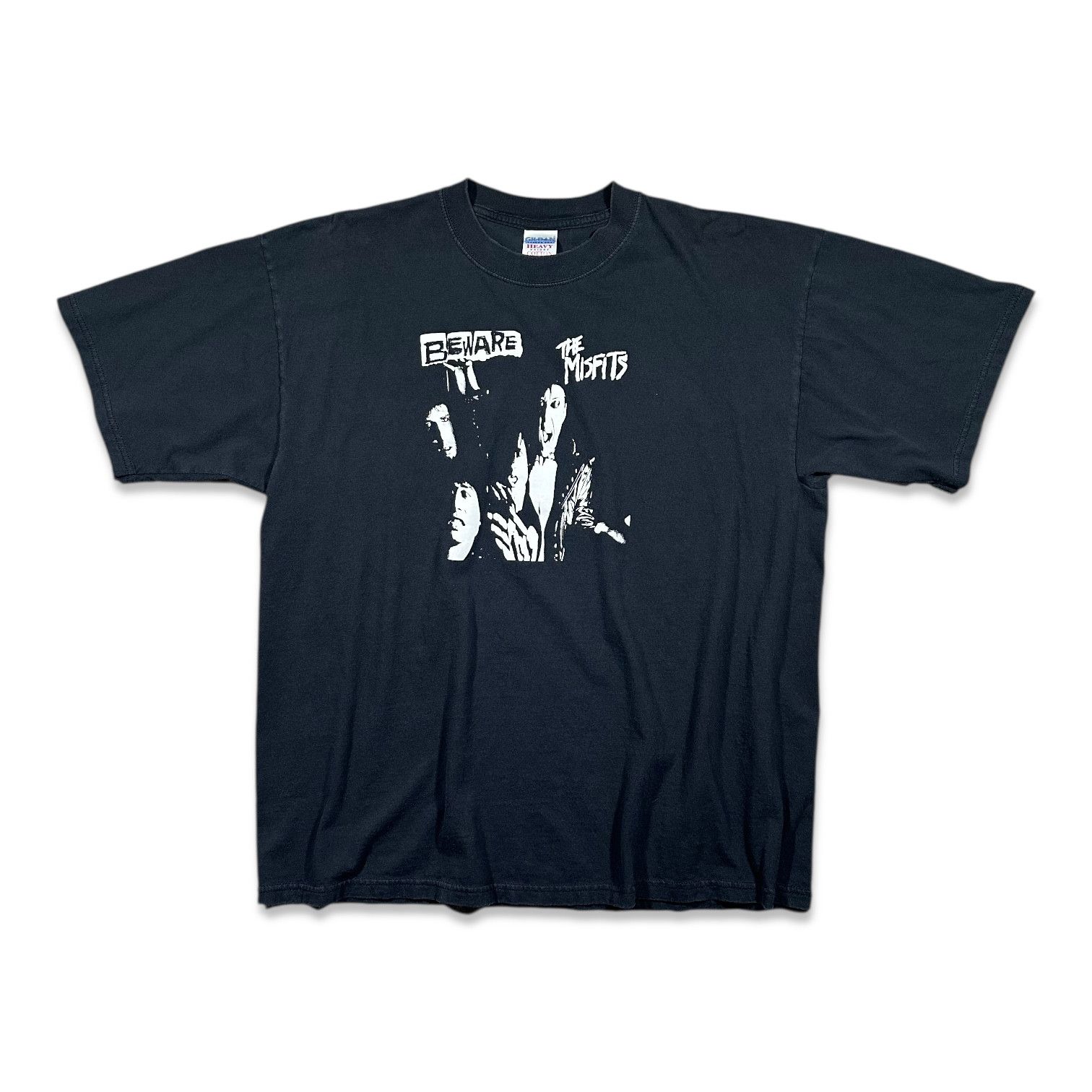 Band Tees 1990s Vintage Misfits "Beware" Shirt Size US XL / EU 56 / 4 - 1 Thumbnail