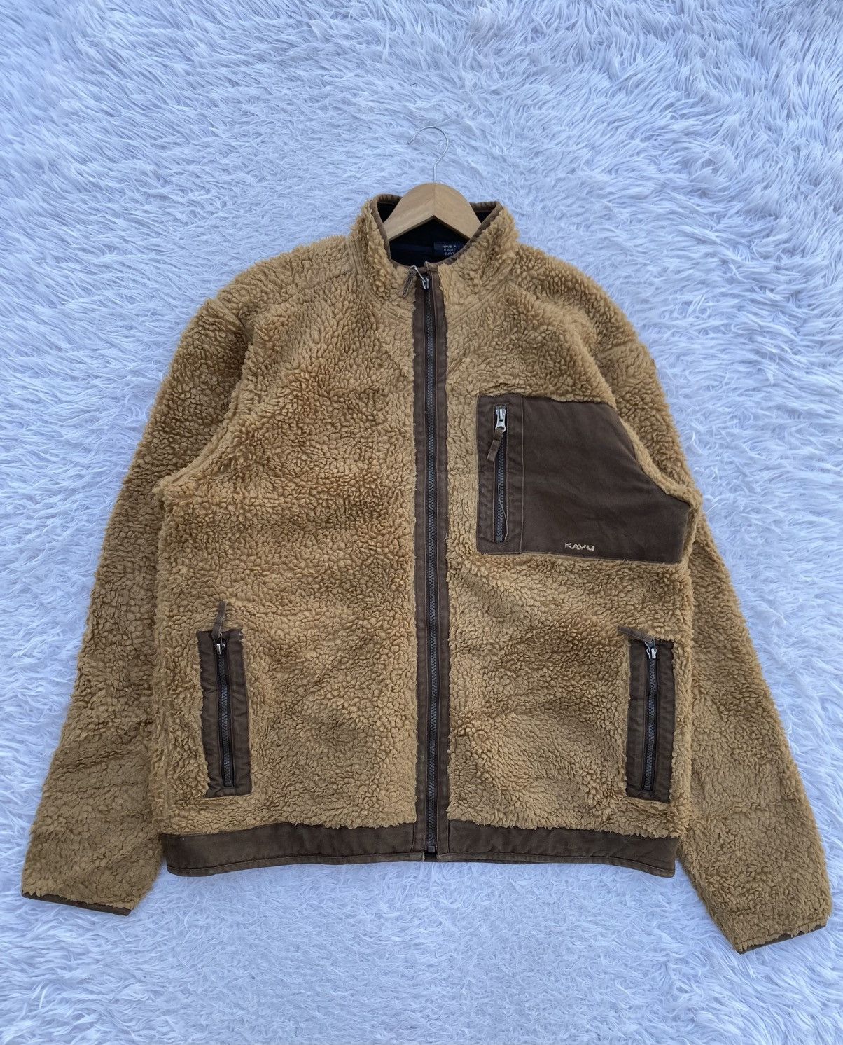 KAVU KAVU Men's Warmest Fleece Deep Pile Sherpa FullZip Jacket. Size US L / EU 52-54 / 3 - 1 Thumbnail