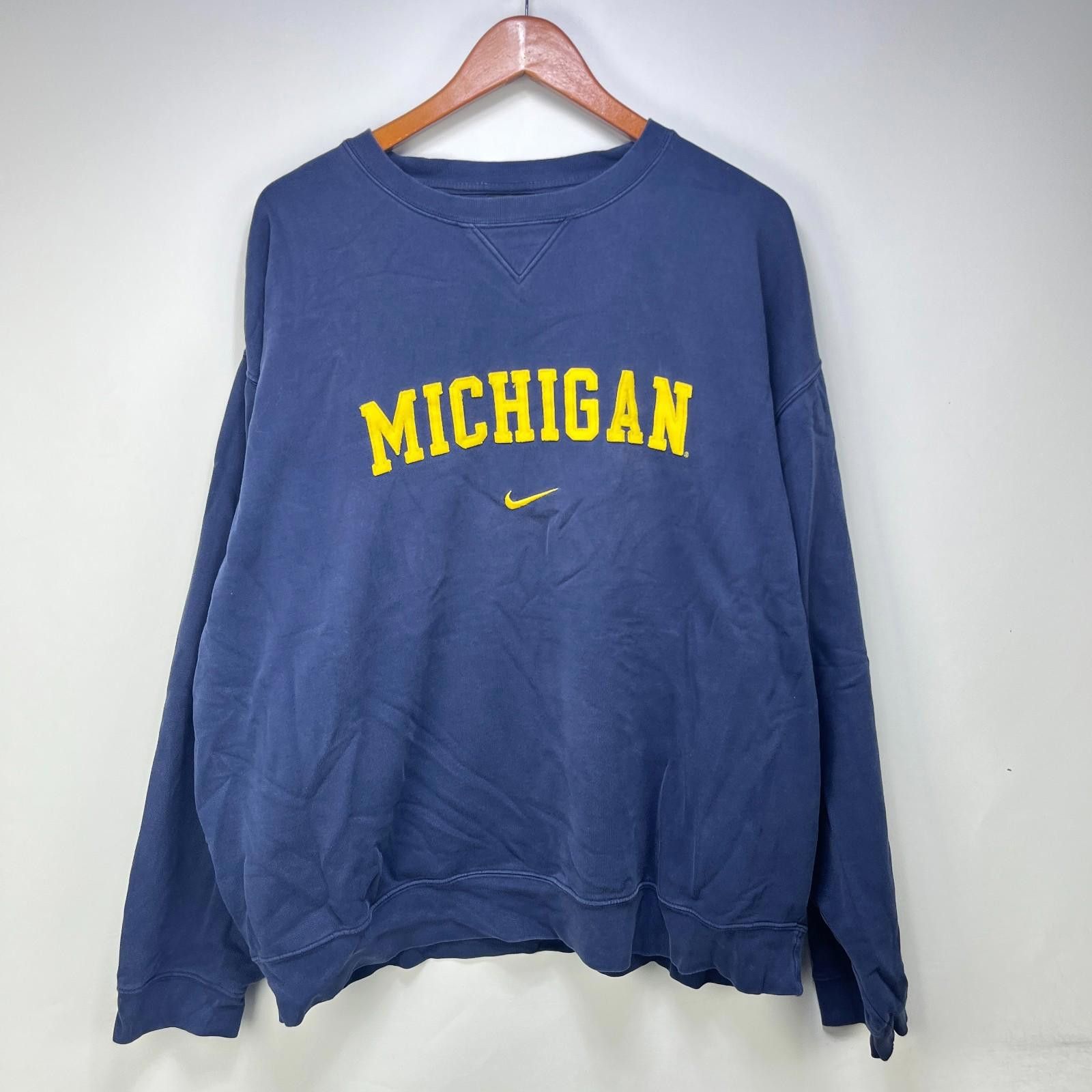 Nike Vintage 90s Nike Michigan Wolverines Sweatshirt 2XL Size ONE SIZE - 1 Thumbnail